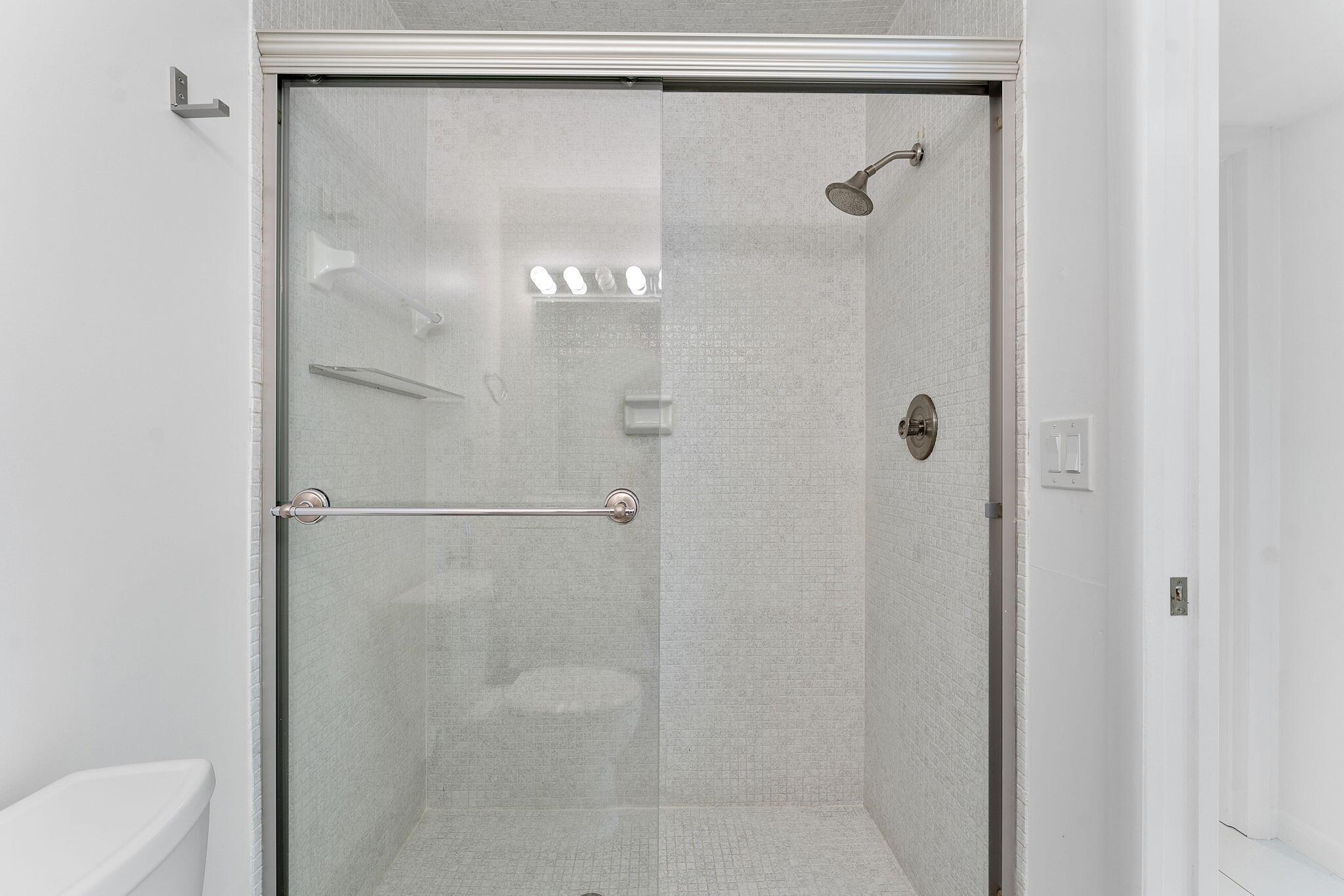 1347 NE High Point Way Way NE D