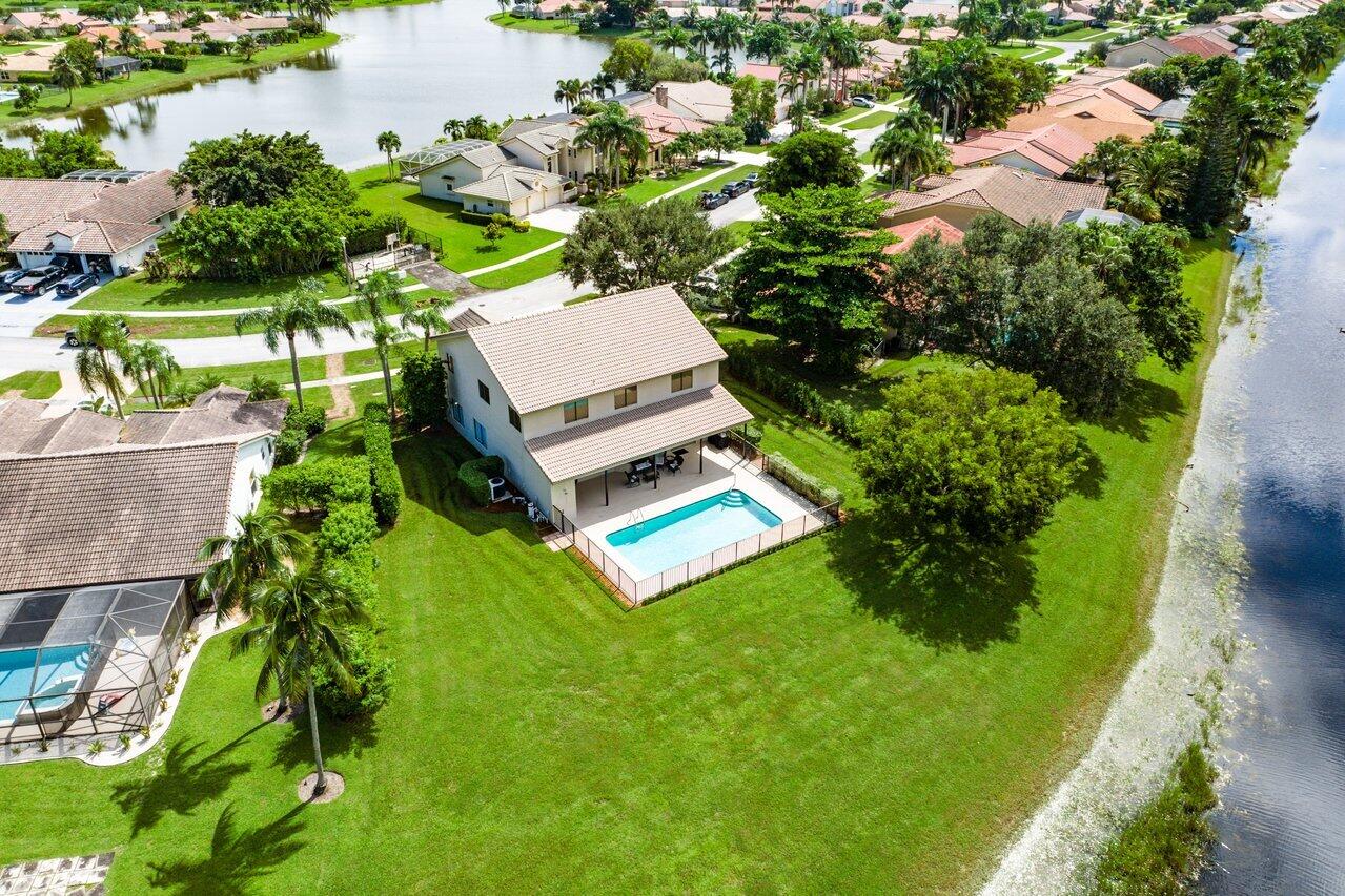 11842 Island Lakes Lane