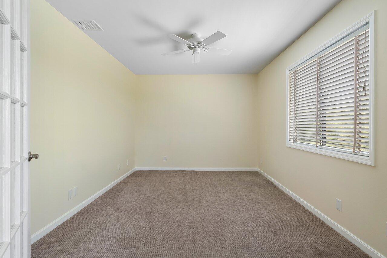 11842 Island Lakes Lane