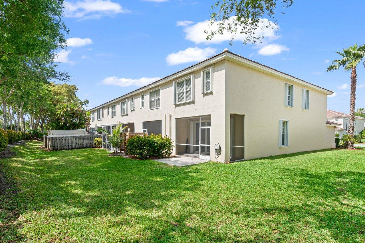 8127 Bellagio Lane