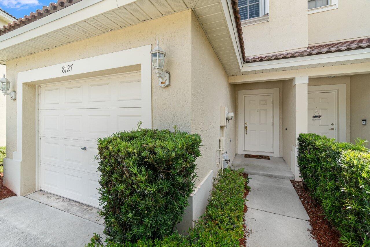 8127 Bellagio Lane
