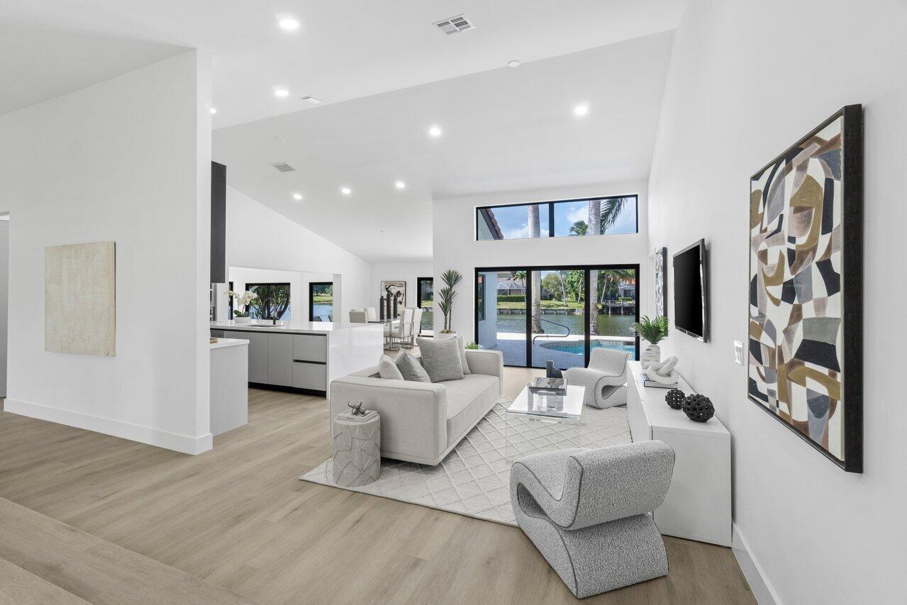 2281 Seaford Drive