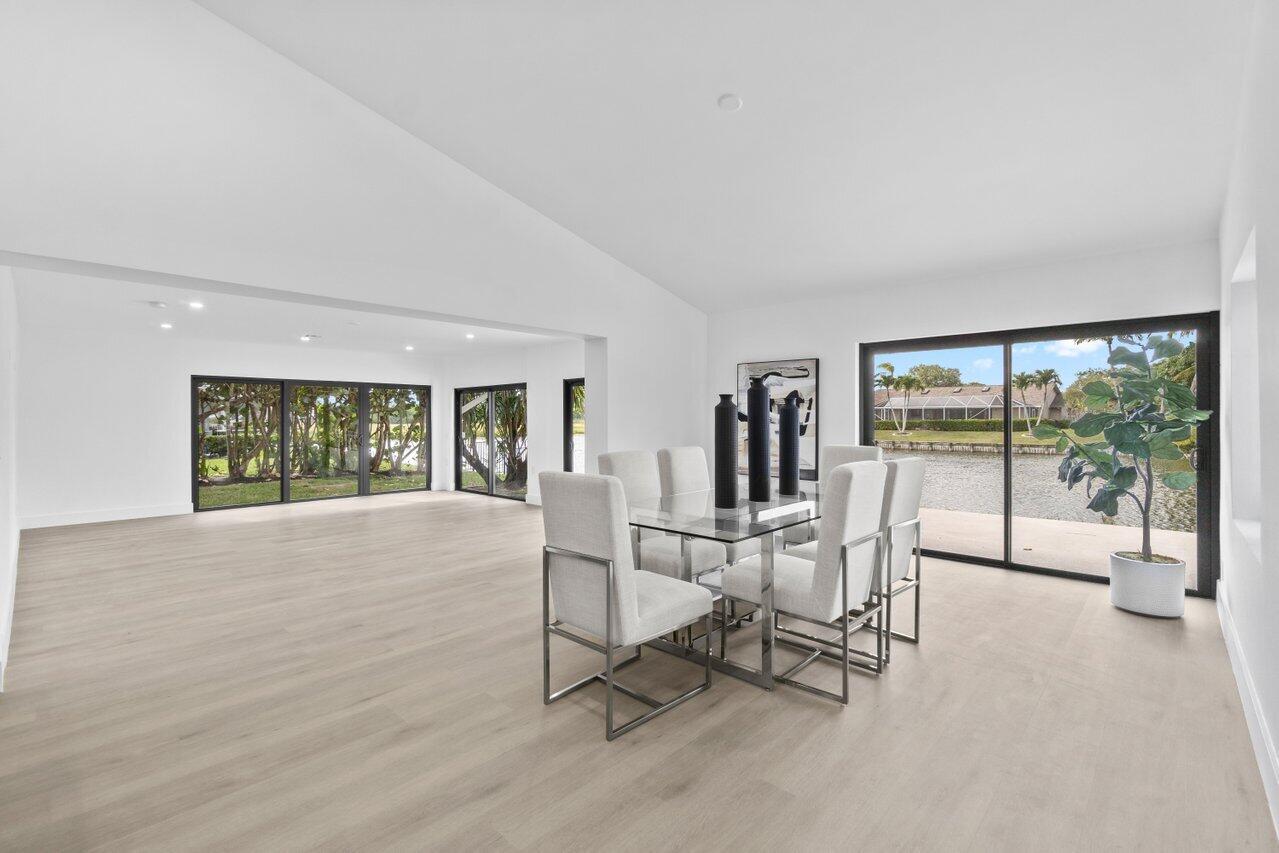 2281 Seaford Drive