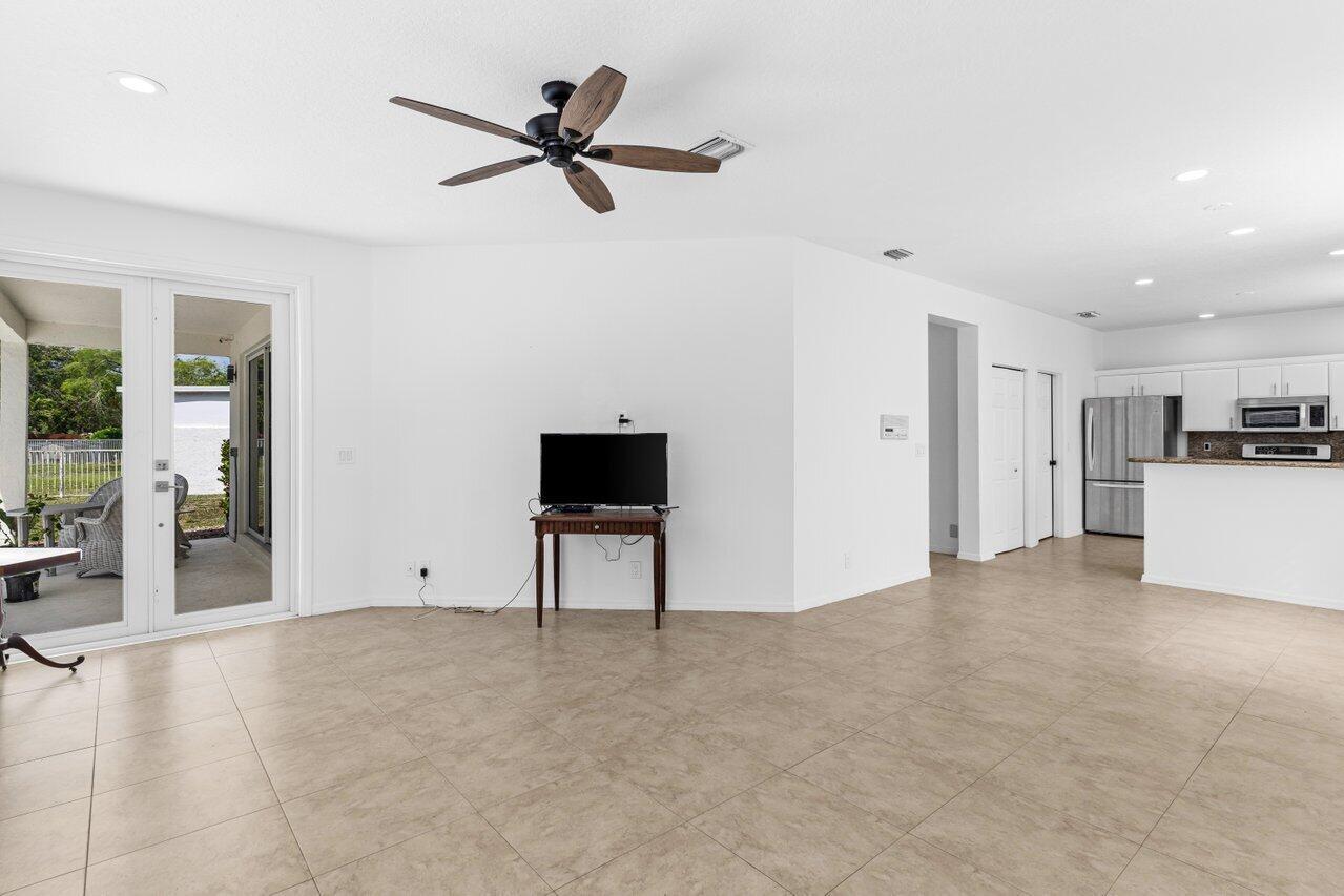 11157 Harbour Springs Circle