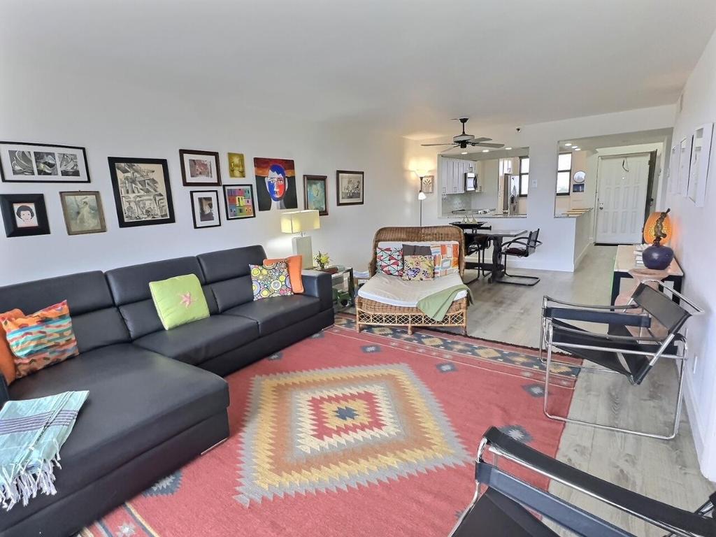 1266 S Military Trail 587, Deerfield Beach Unit: 587