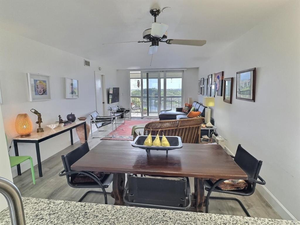 1266 S Military Trail 587, Deerfield Beach Unit: 587