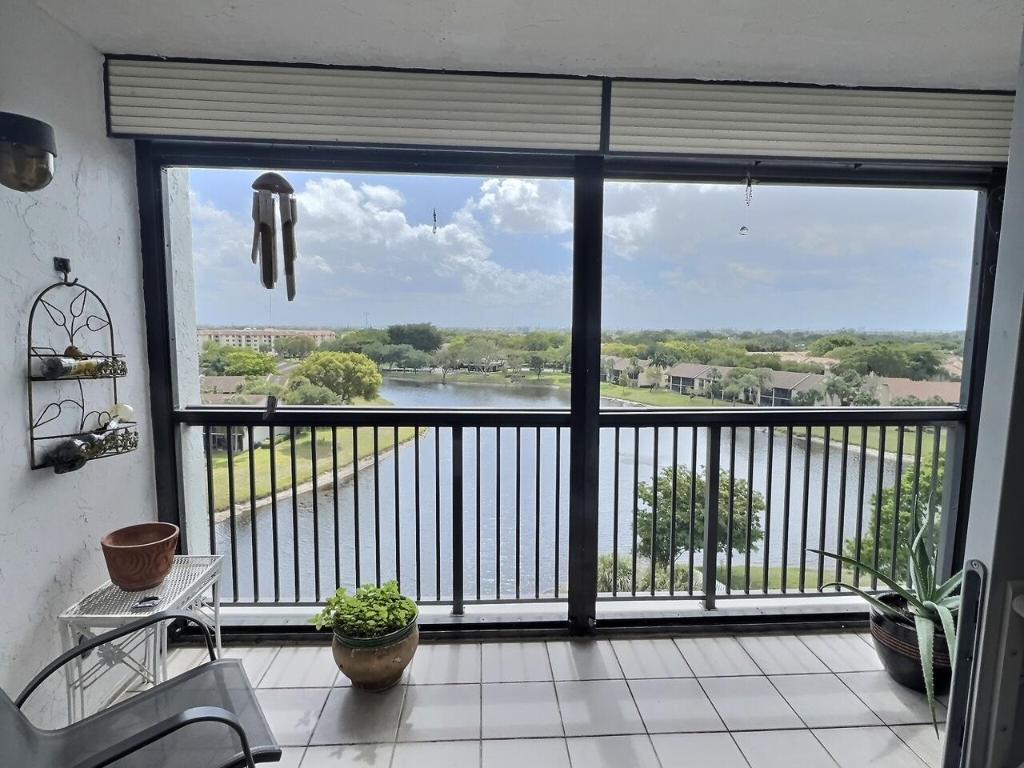 1266 S Military Trail 587, Deerfield Beach Unit: 587