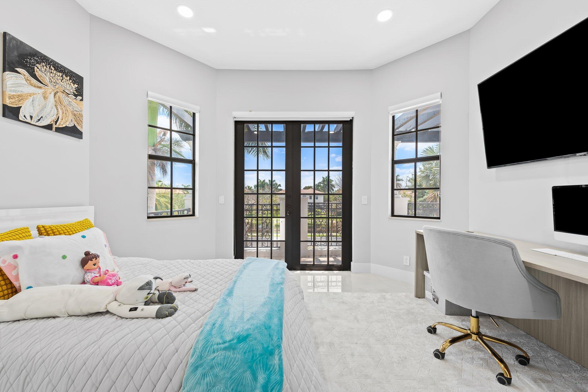 10471 Majestic Trail