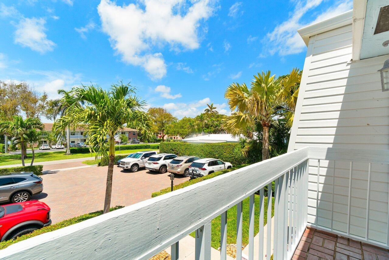 842 SE 19th Avenue 103