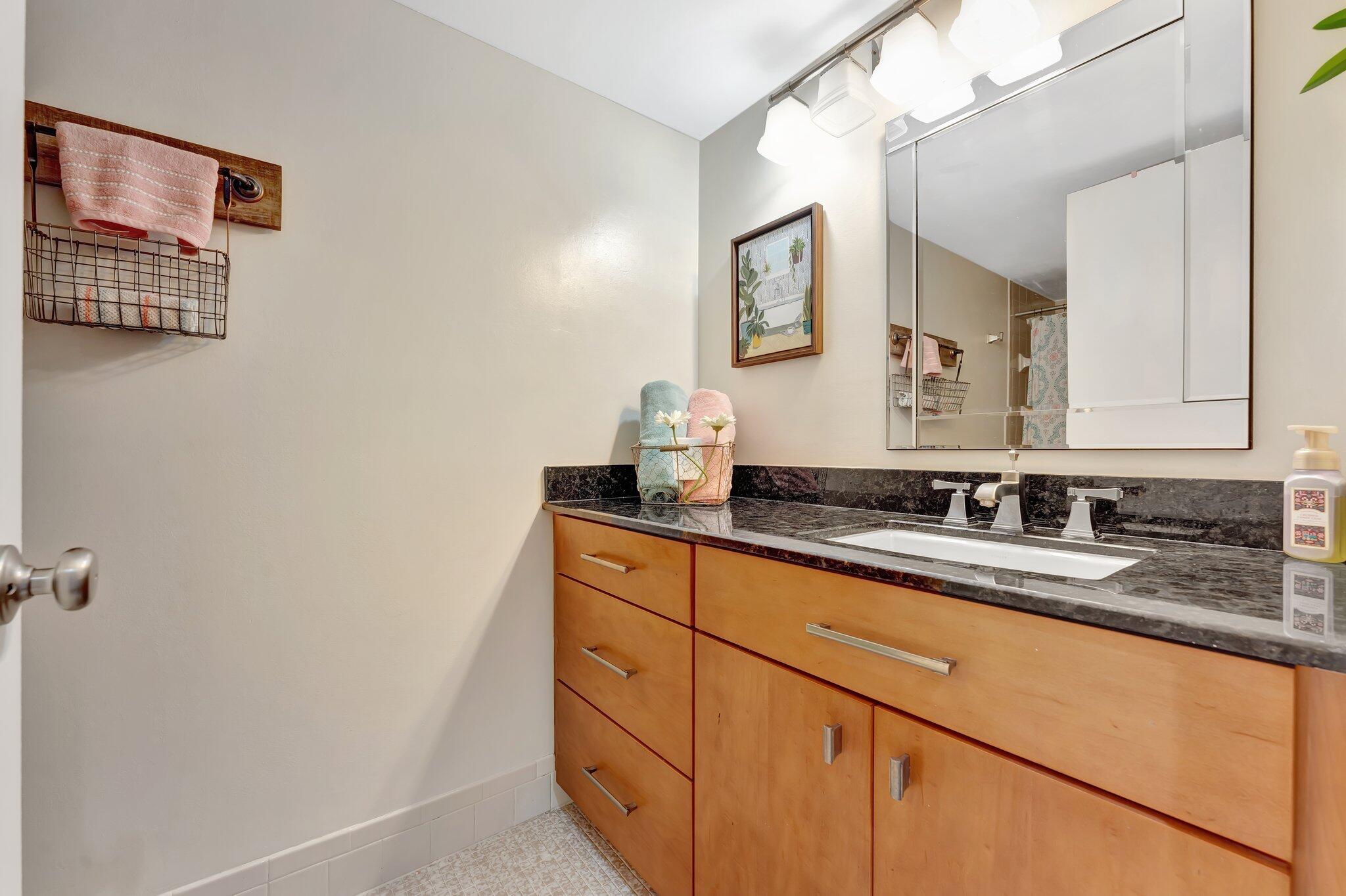 2208 S Cypress Bend Drive 103, Pompano Beach Unit: 103