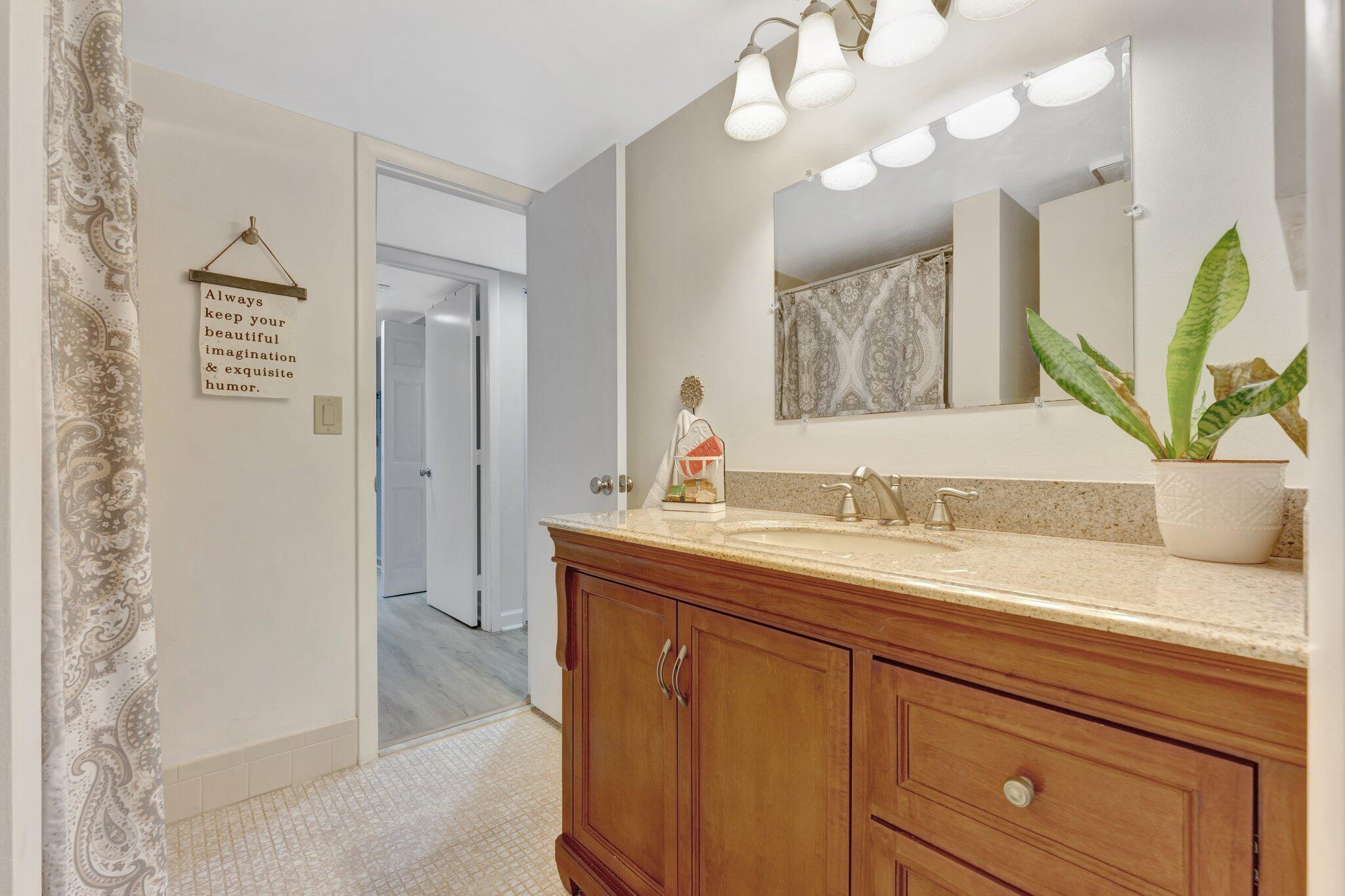 2208 S Cypress Bend Drive 103, Pompano Beach Unit: 103