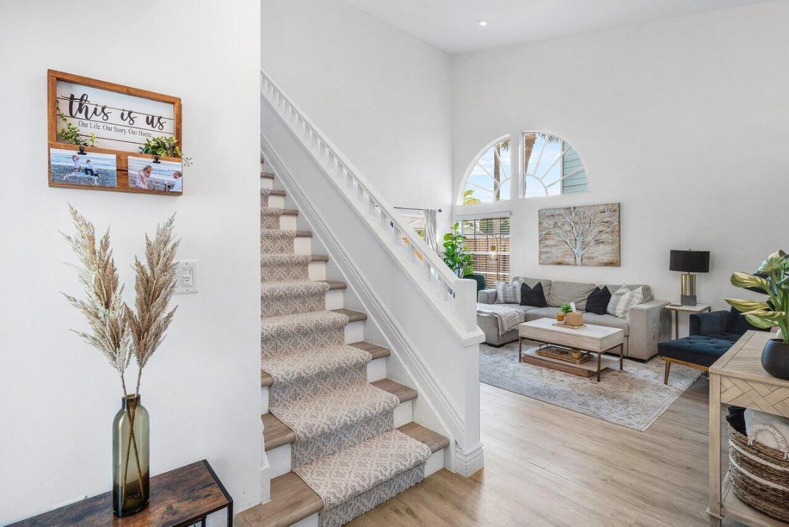 5120 Coronado Ridge