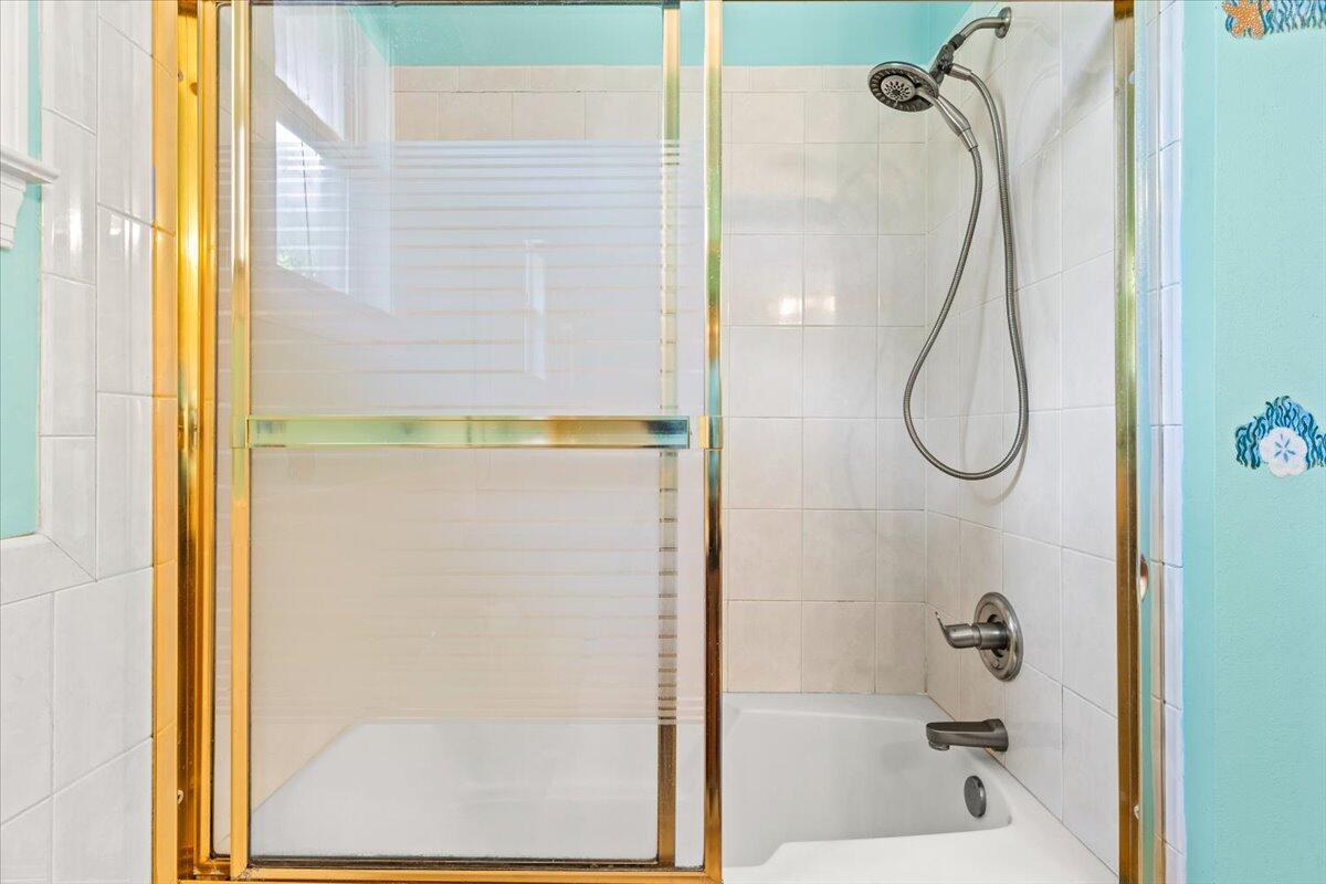 9601 Sunnybrook Drive