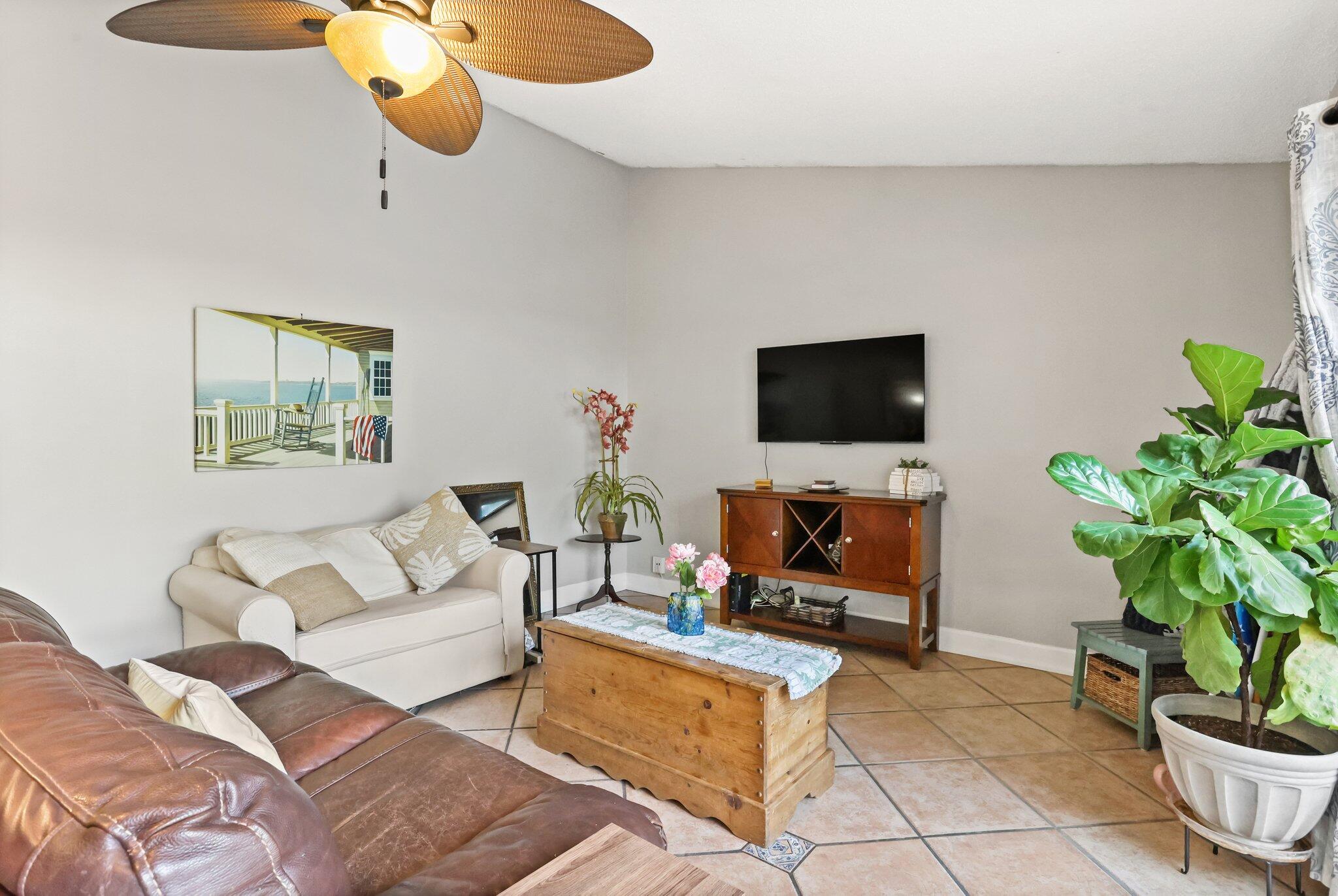 4652 Holly Lake Drive