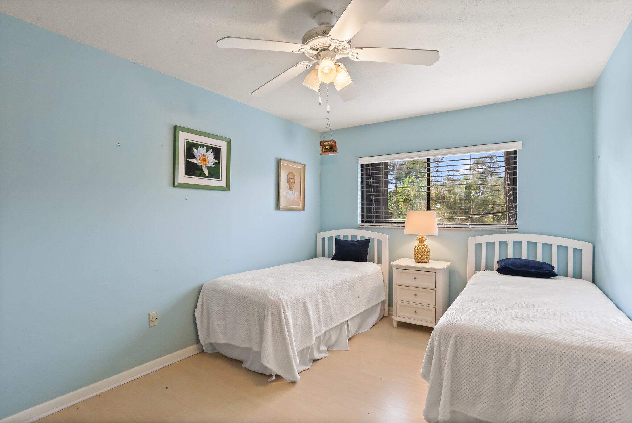 4652 Holly Lake Drive