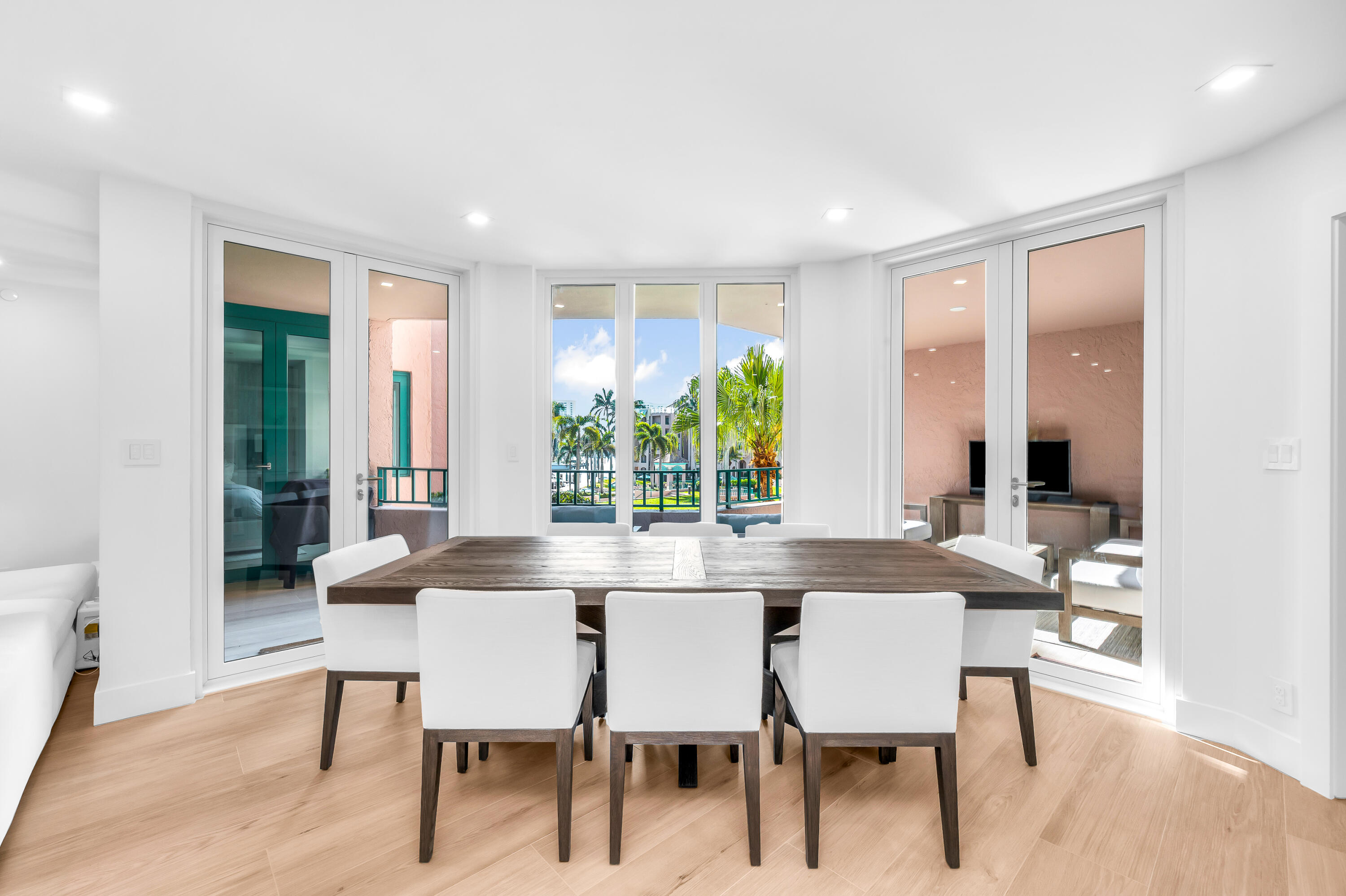 120 SE 5th Avenue 324