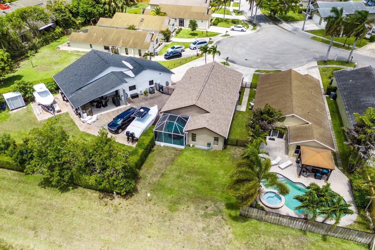 9100 Pine Springs Drive