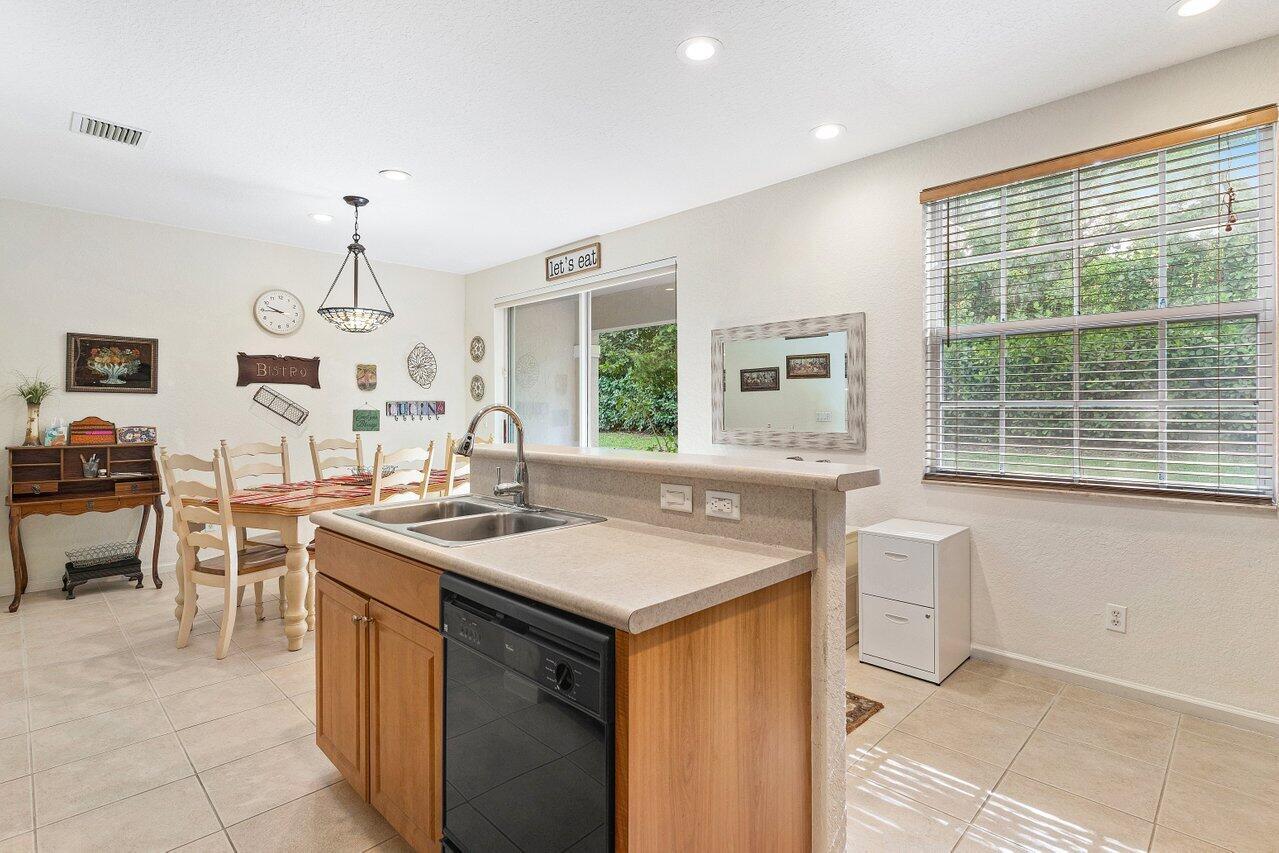 71 Legacy Court