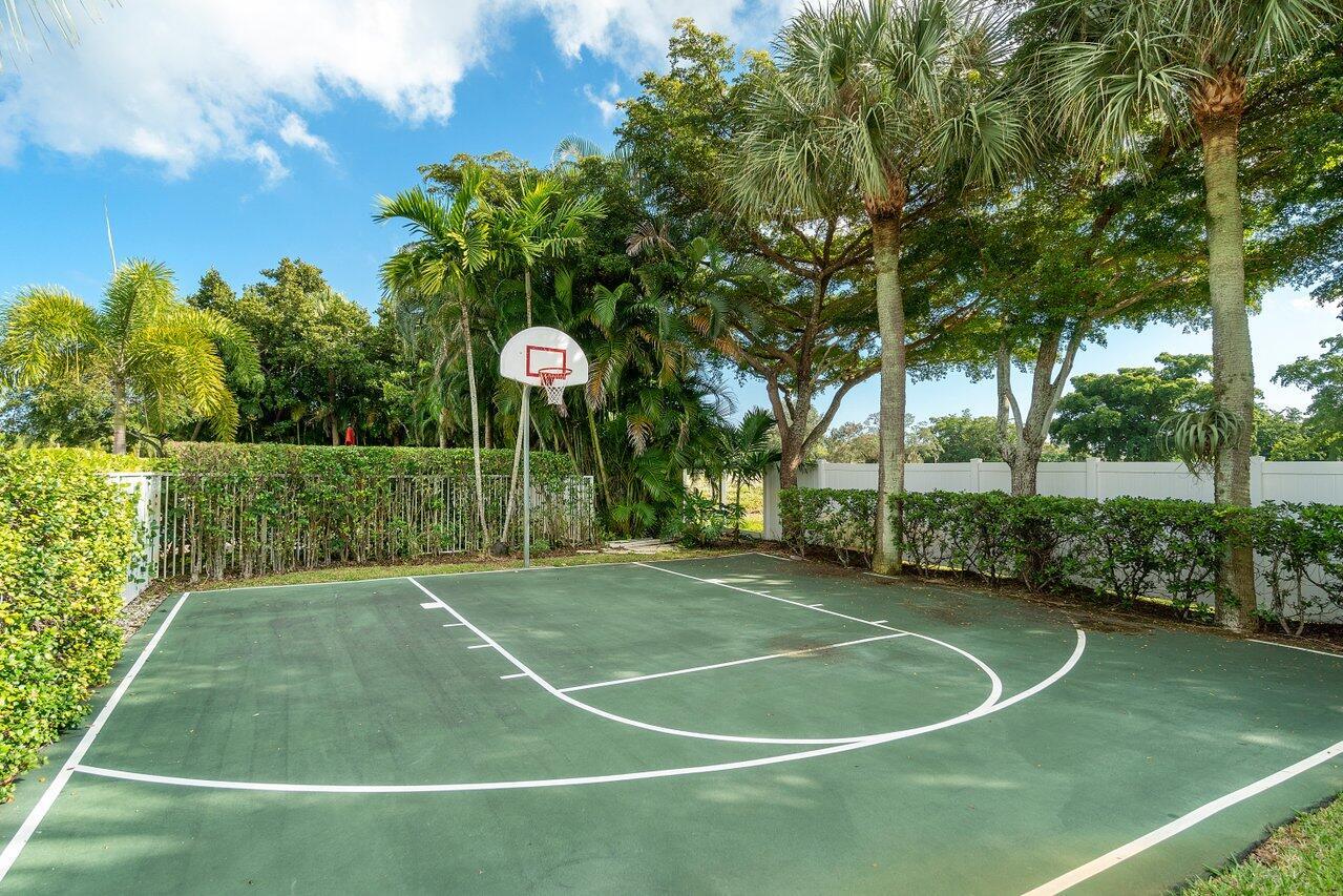 71 Legacy Court