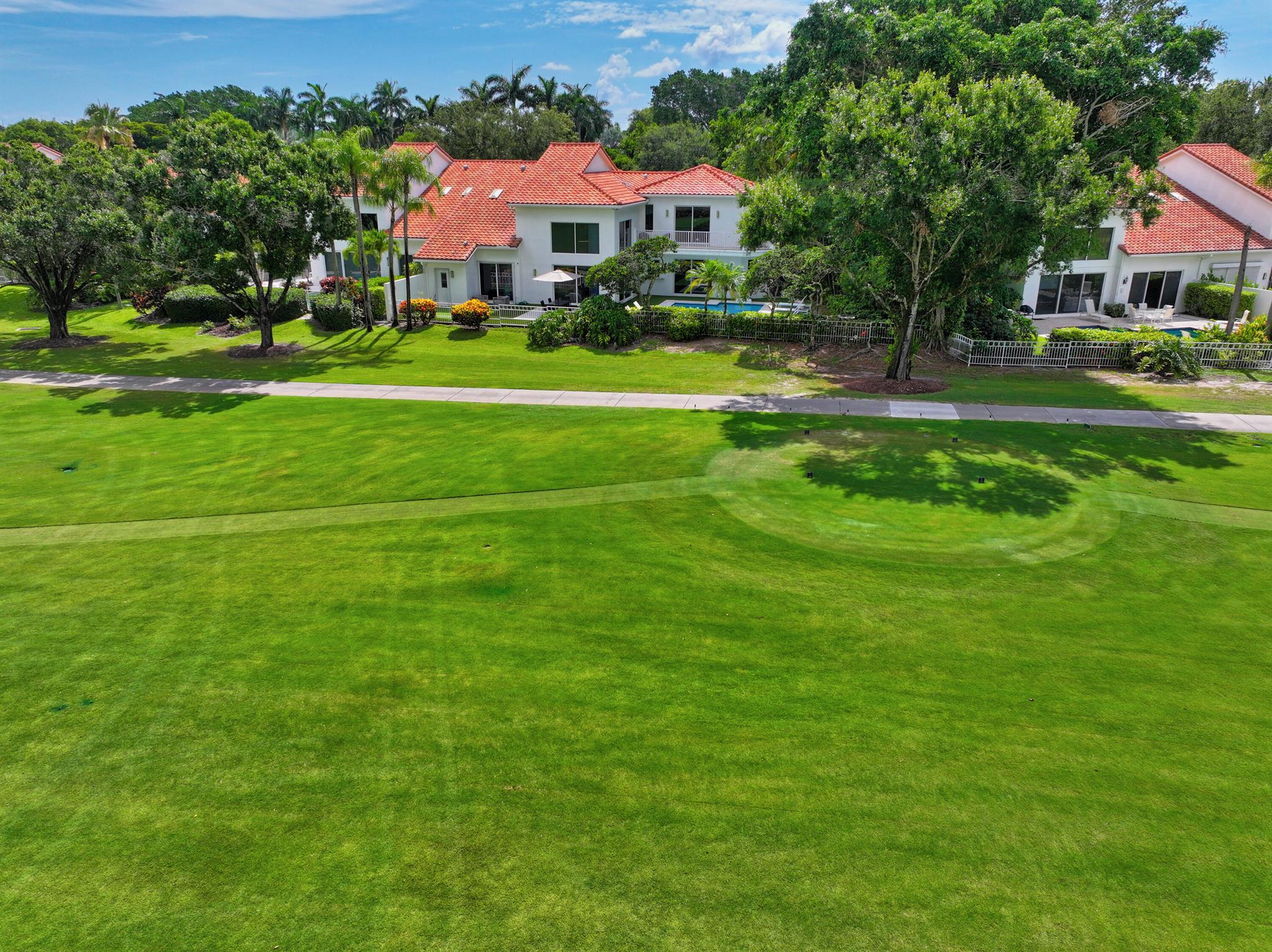 5607 NW 24th Terrace