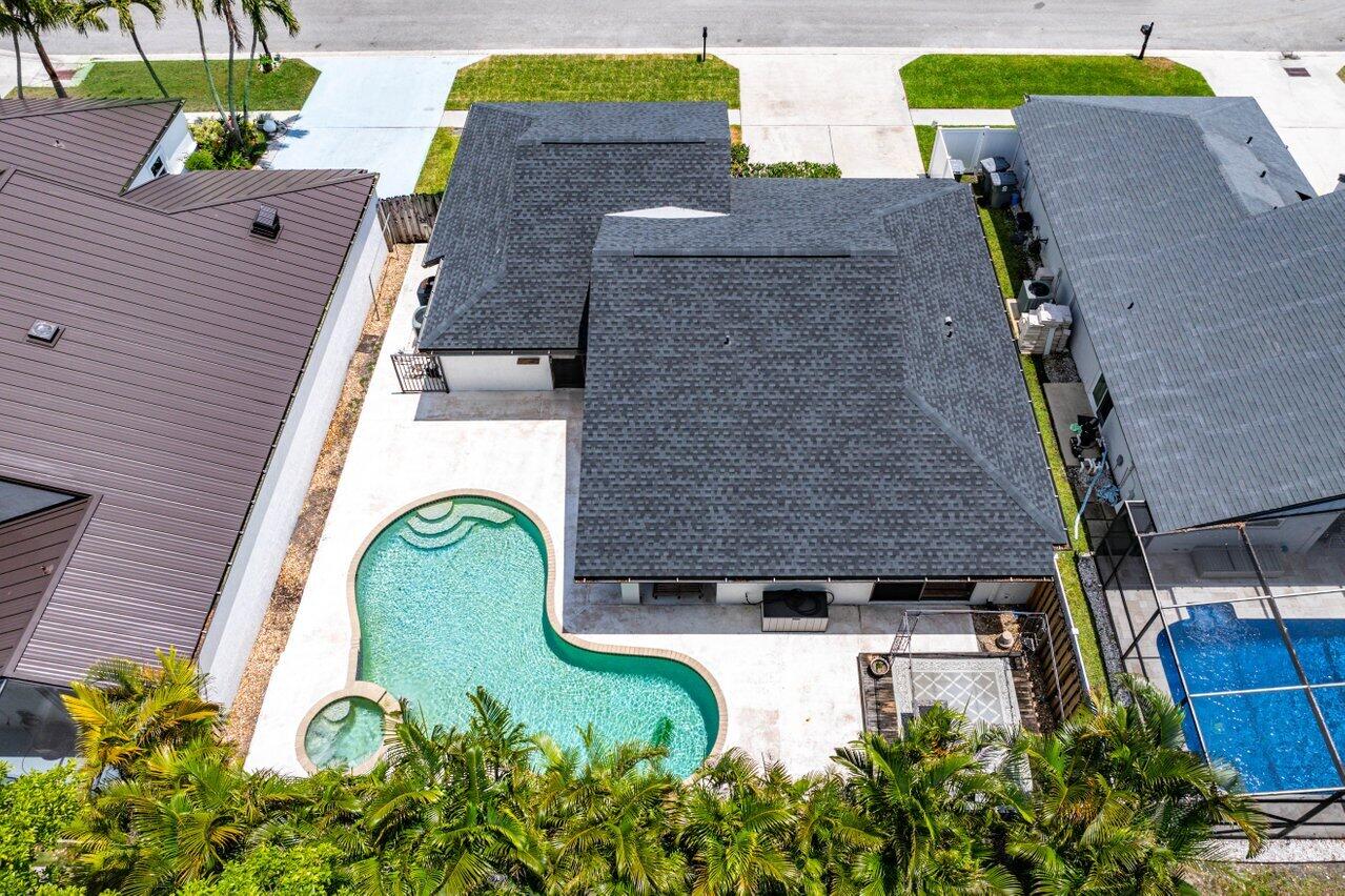 21641 Sutters Lane