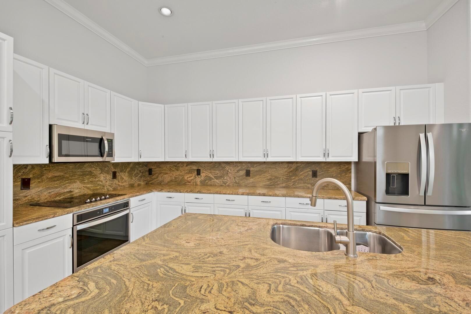 12520 NW 79th Manor