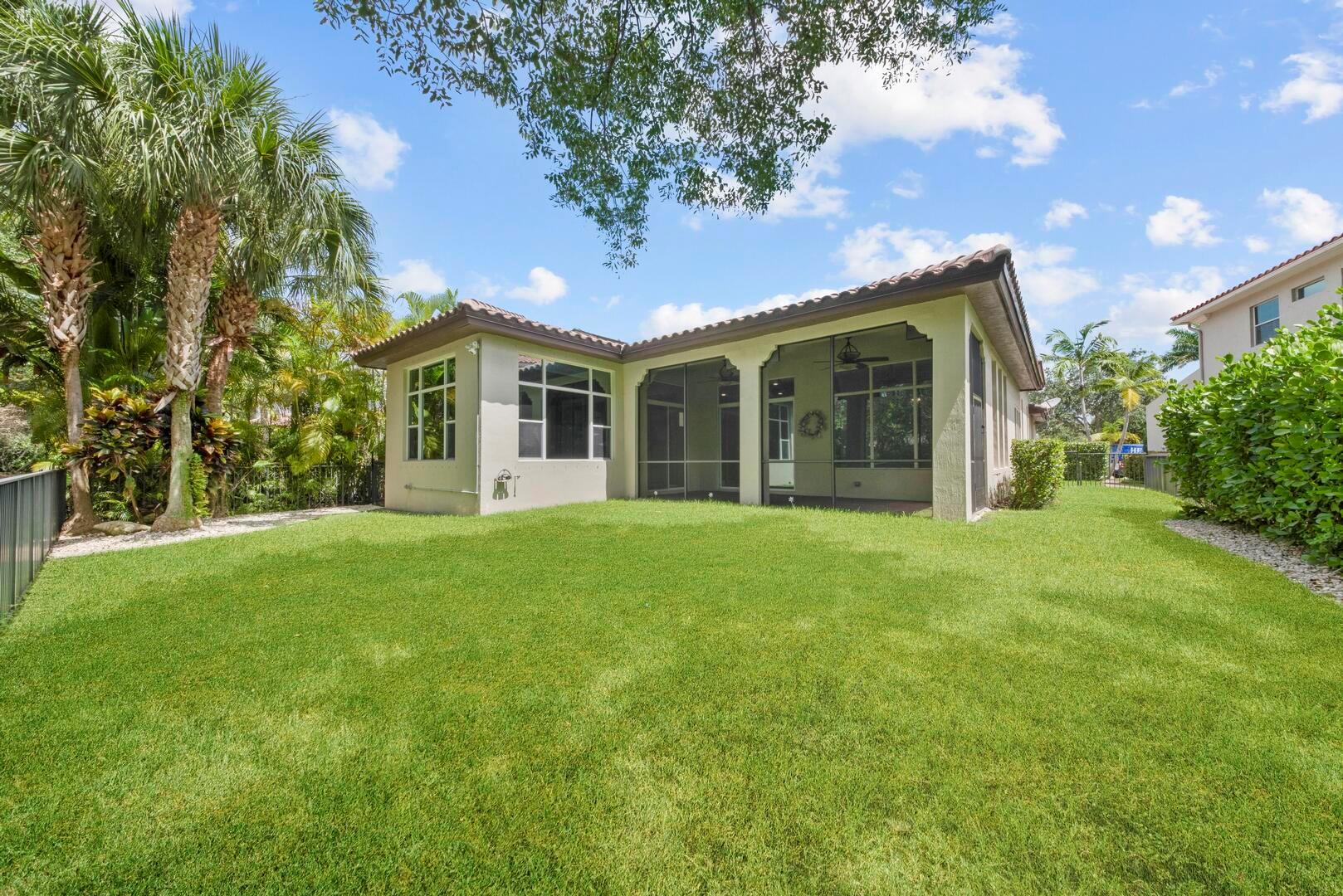 12520 NW 79th Manor
