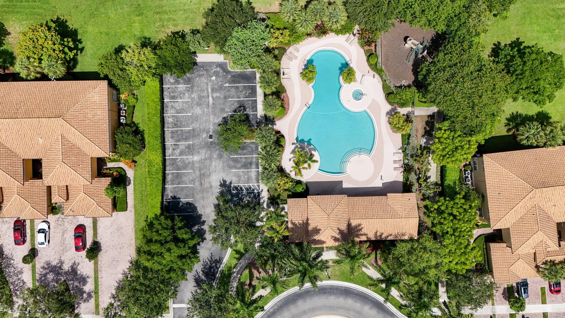 12520 NW 79th Manor