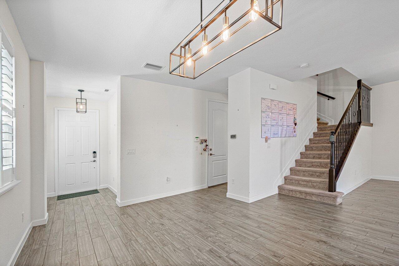 12949 Anthorne Lane Lane