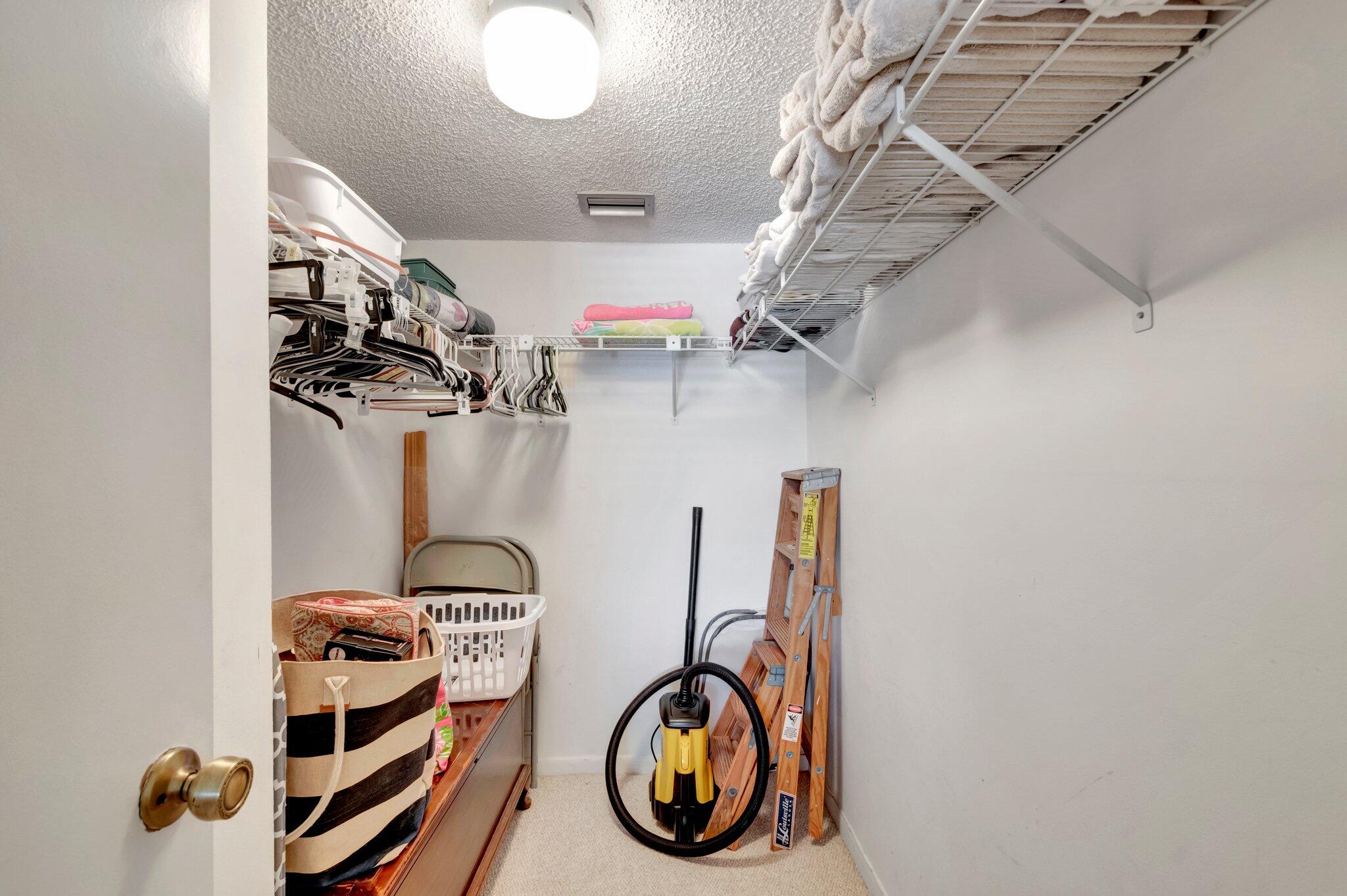 7202 Golf Colony Court 203, Lake Worth Unit: 203