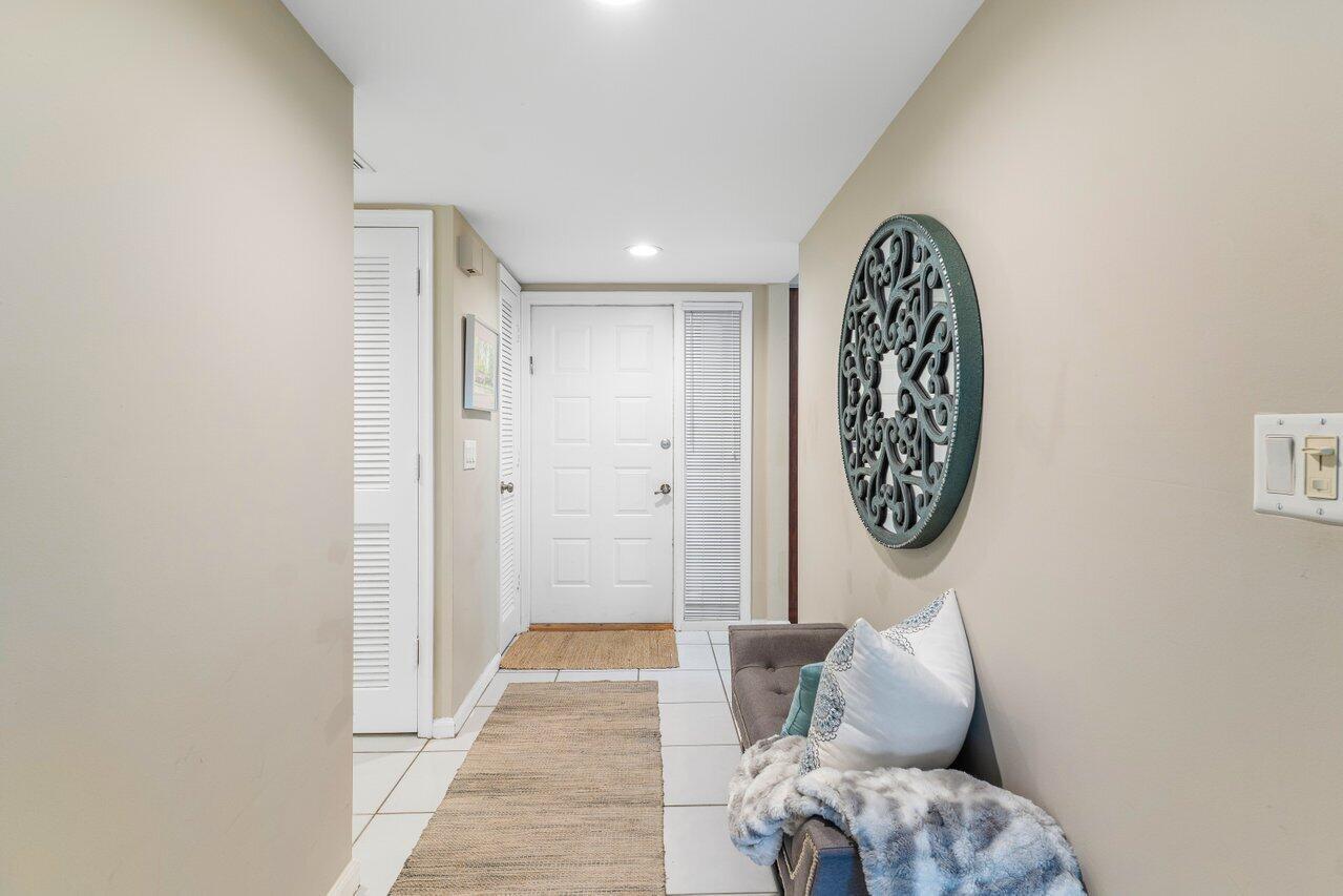 6368 Aspen Glen Circle