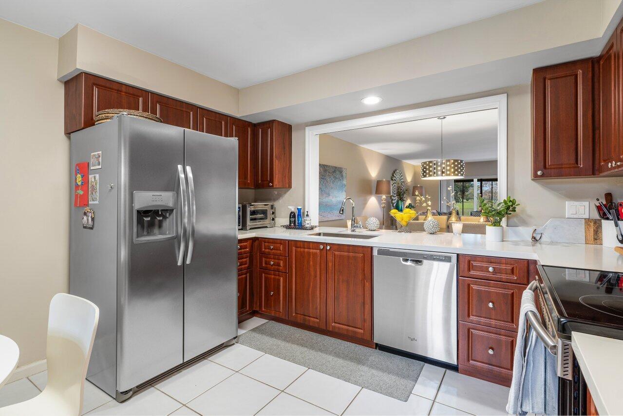 6368 Aspen Glen Circle