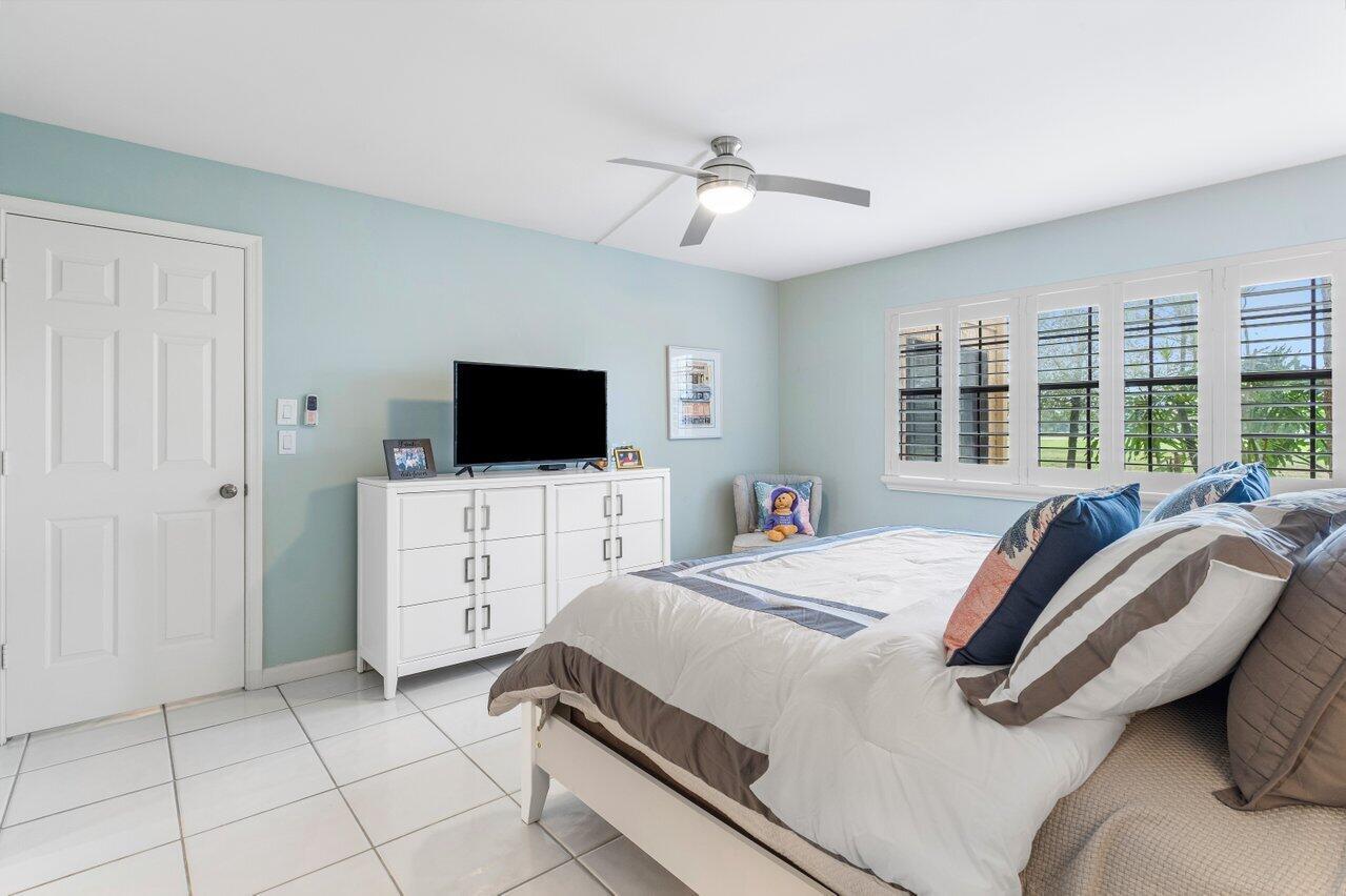6368 Aspen Glen Circle