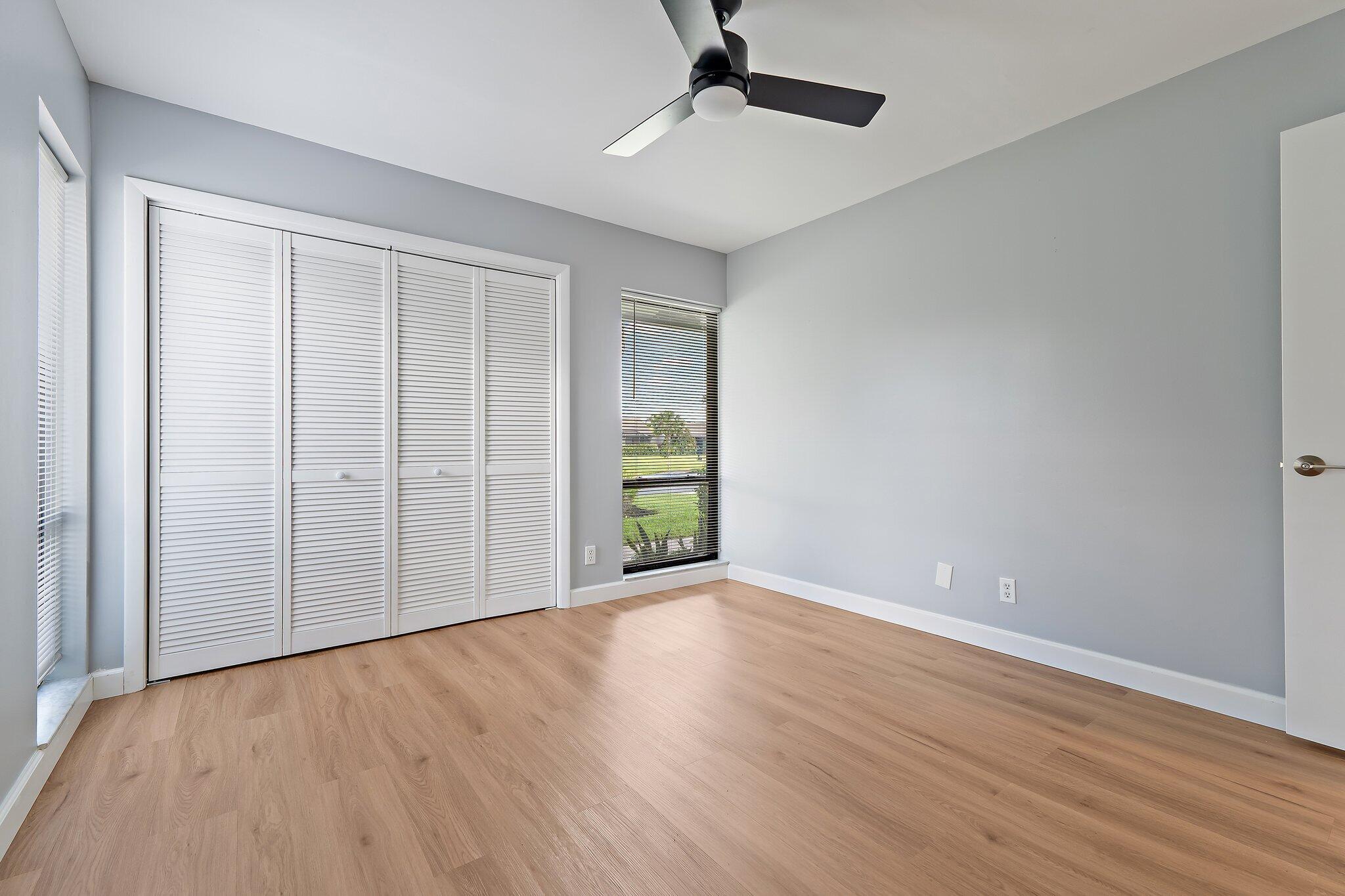2711 SW Egret Pond Circle