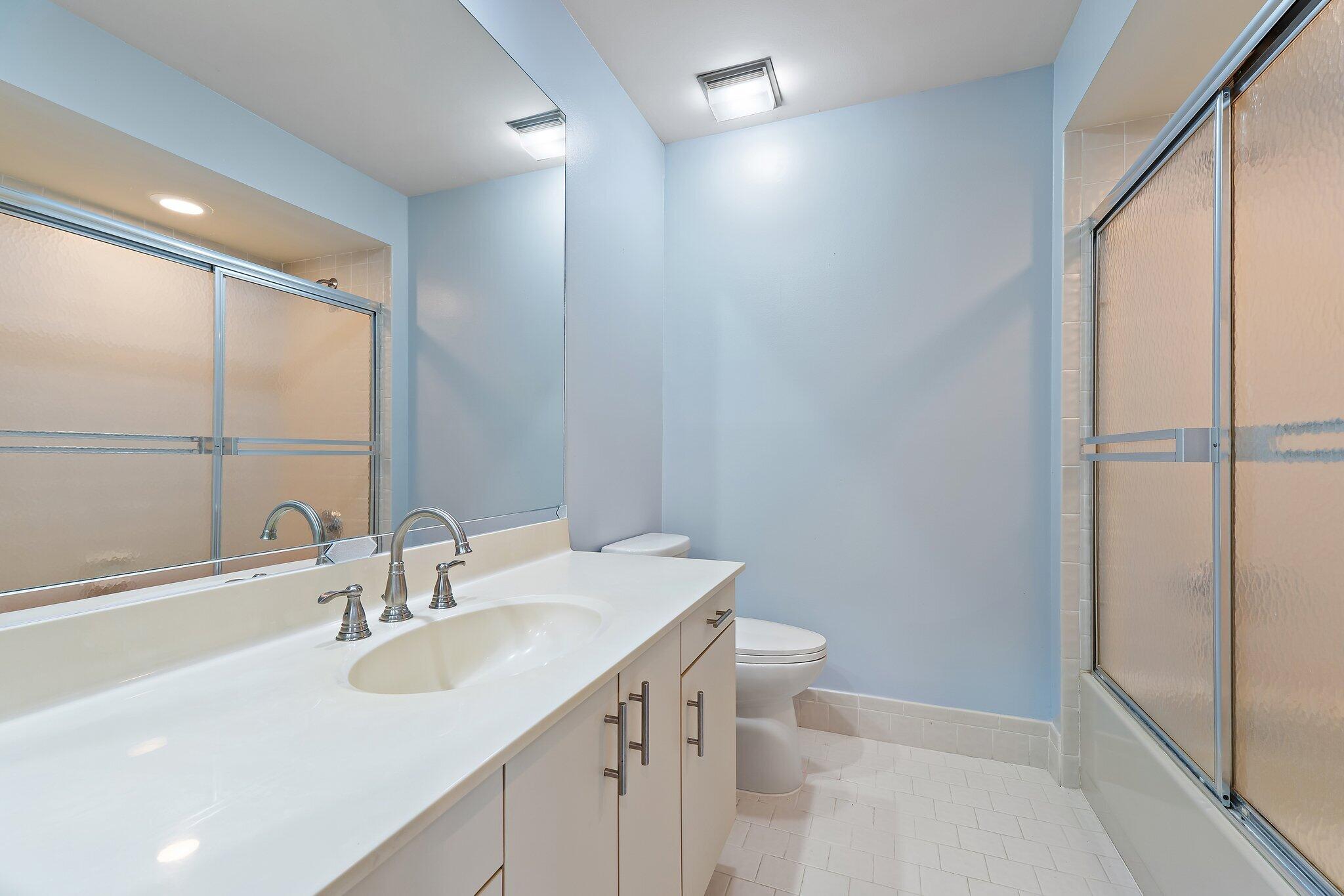 2711 SW Egret Pond Circle