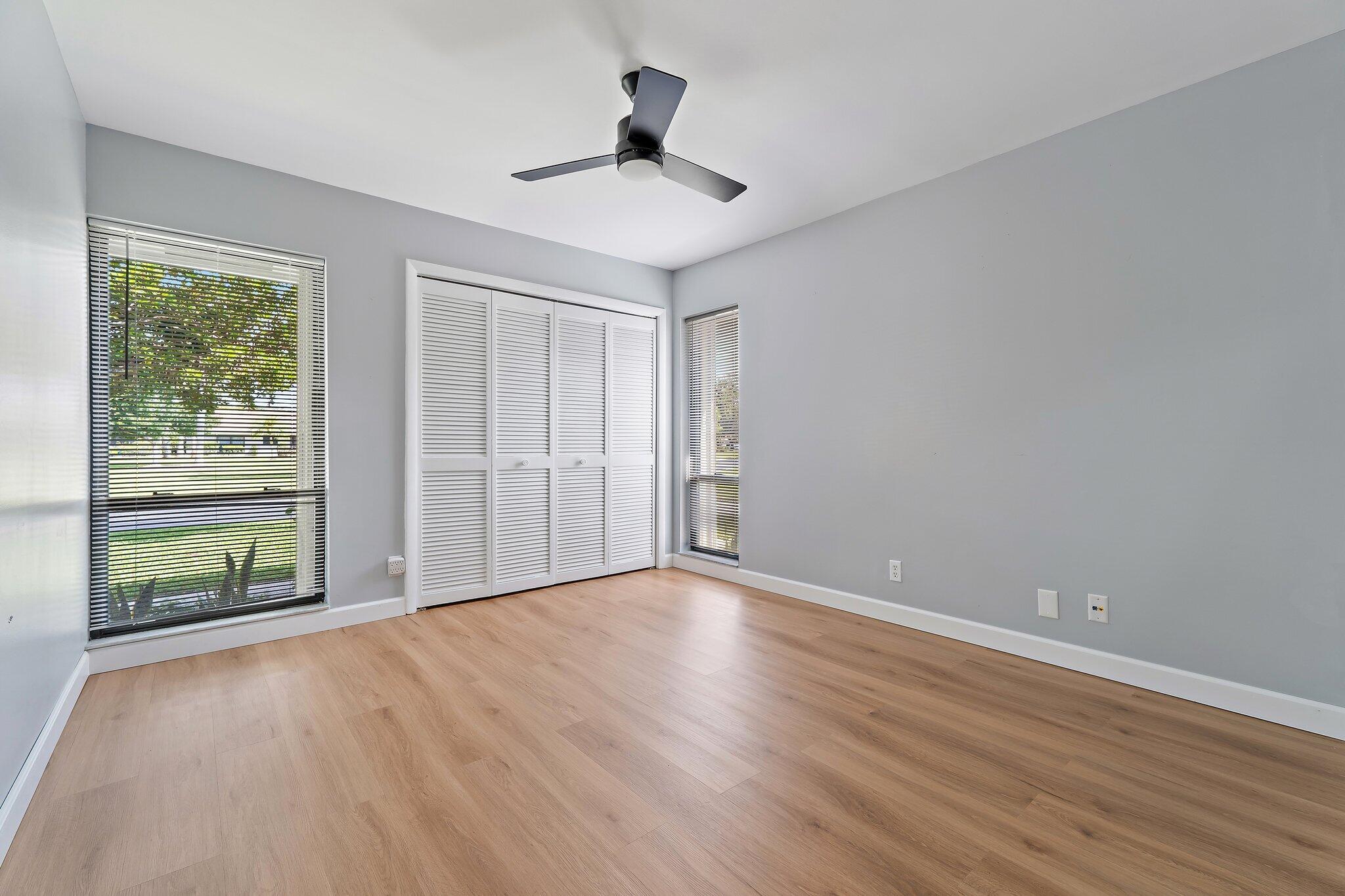 2711 SW Egret Pond Circle