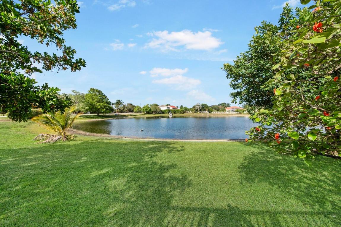 7070 Charleston Point Drive, Lake Worth