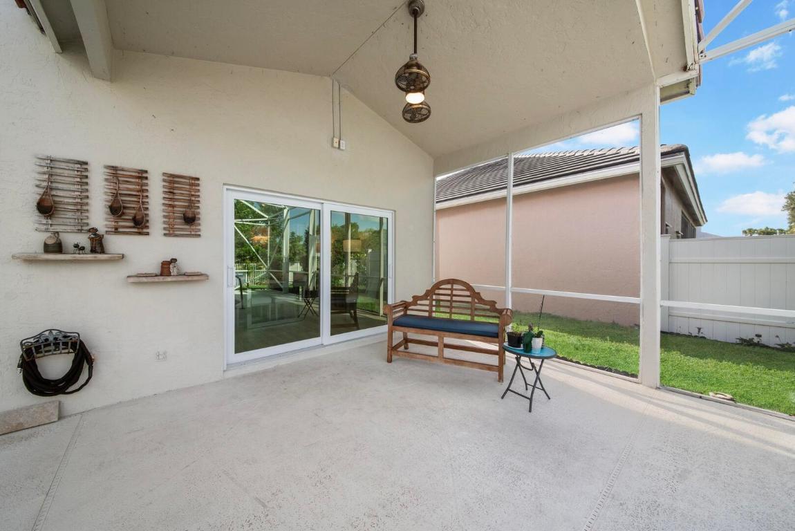 7070 Charleston Point Drive, Lake Worth