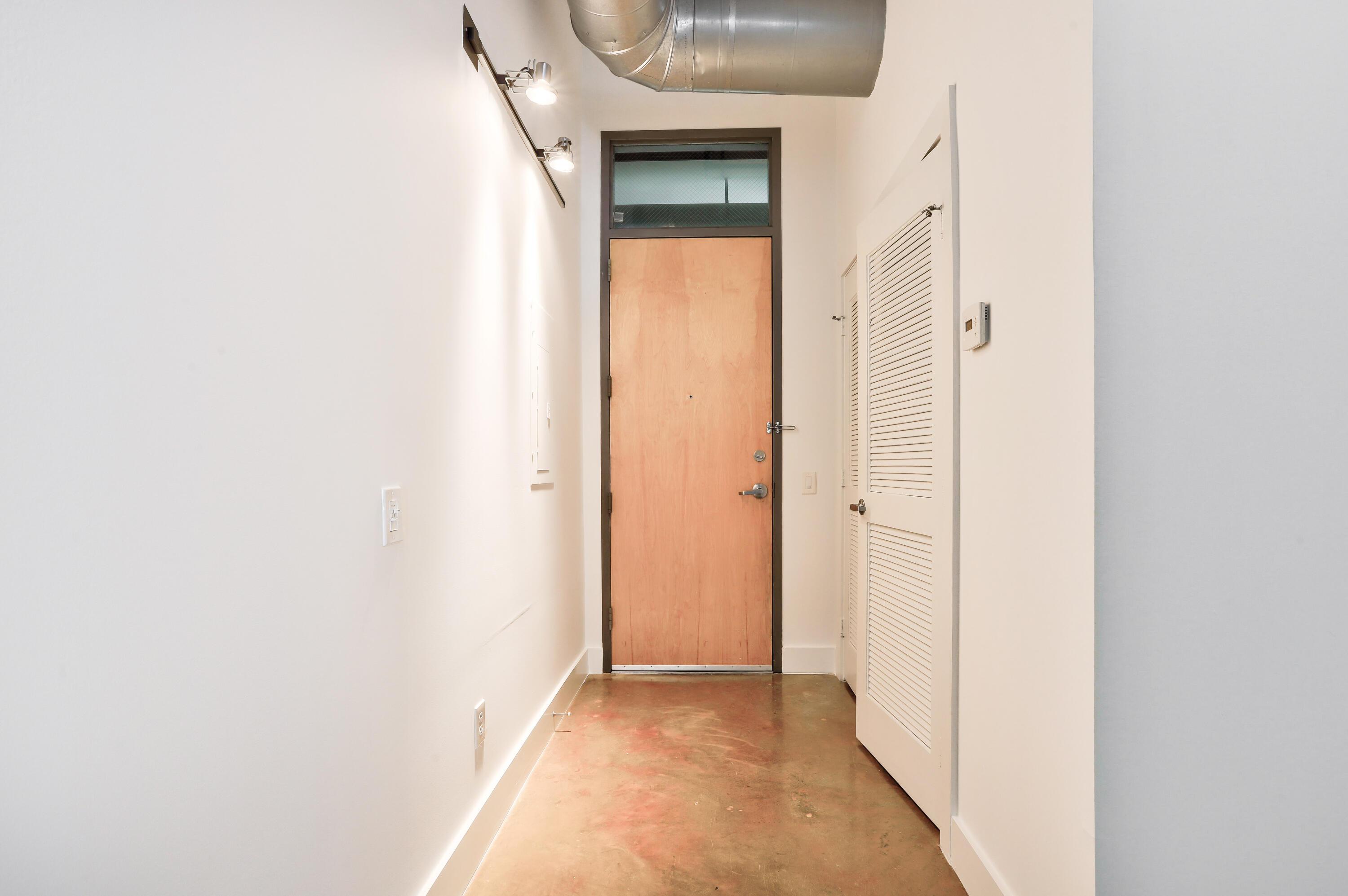 180 NE 4th Avenue 201