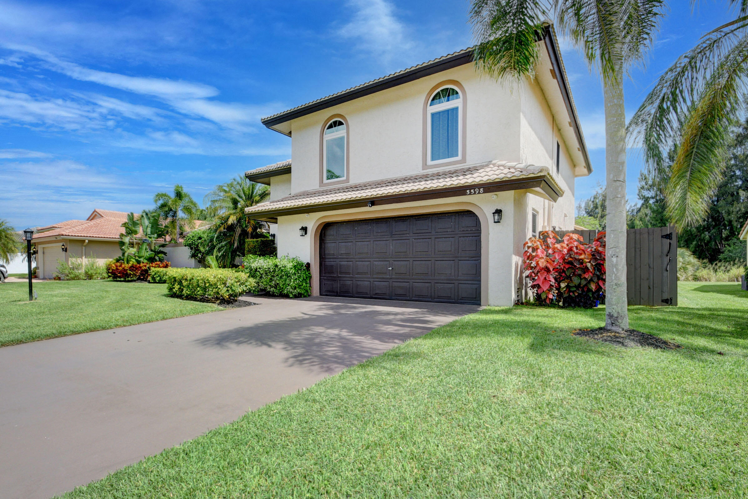 5598 Aspen Ridge Circle