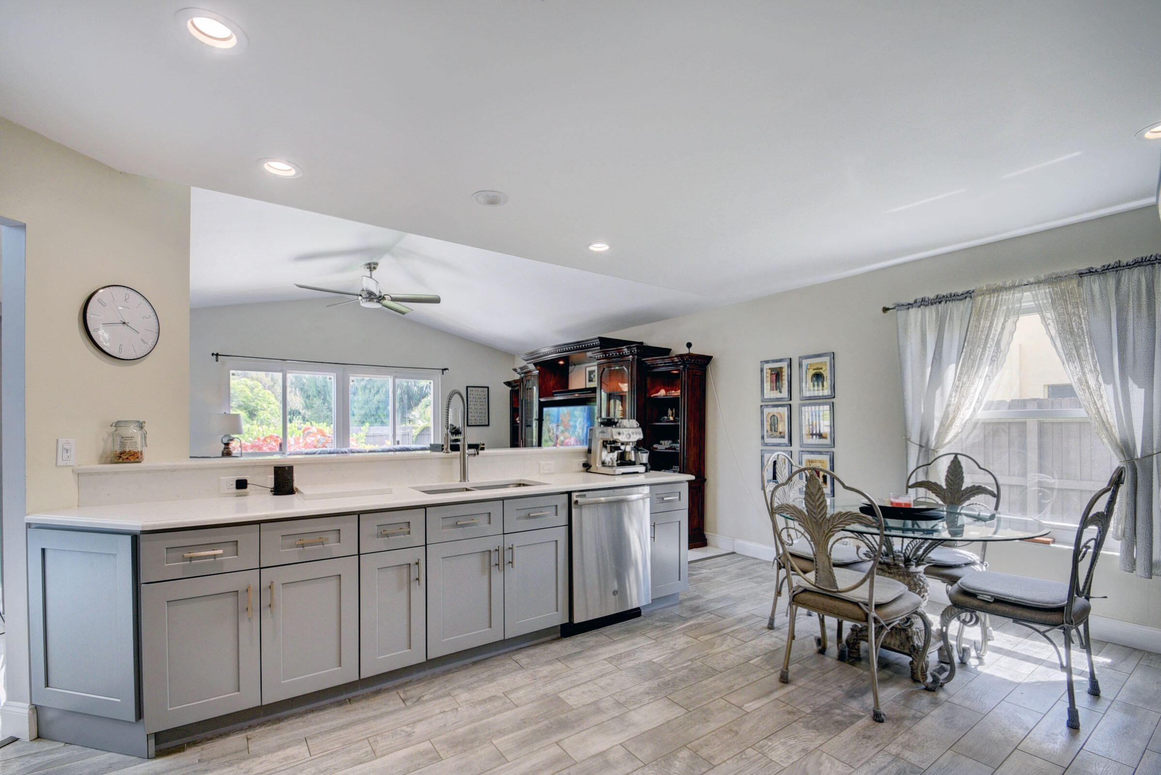 5598 Aspen Ridge Circle