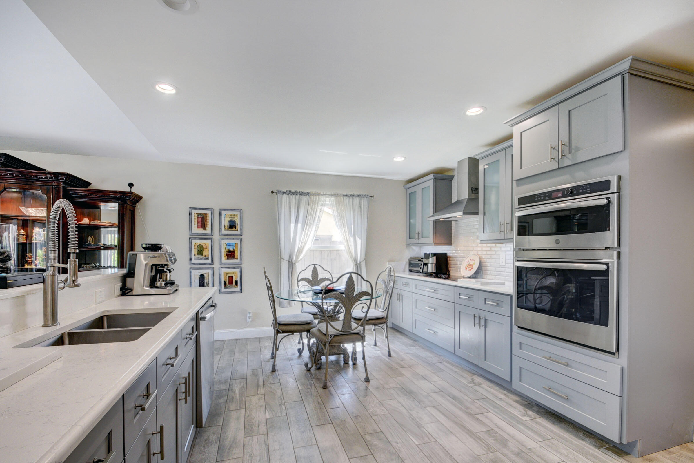 5598 Aspen Ridge Circle