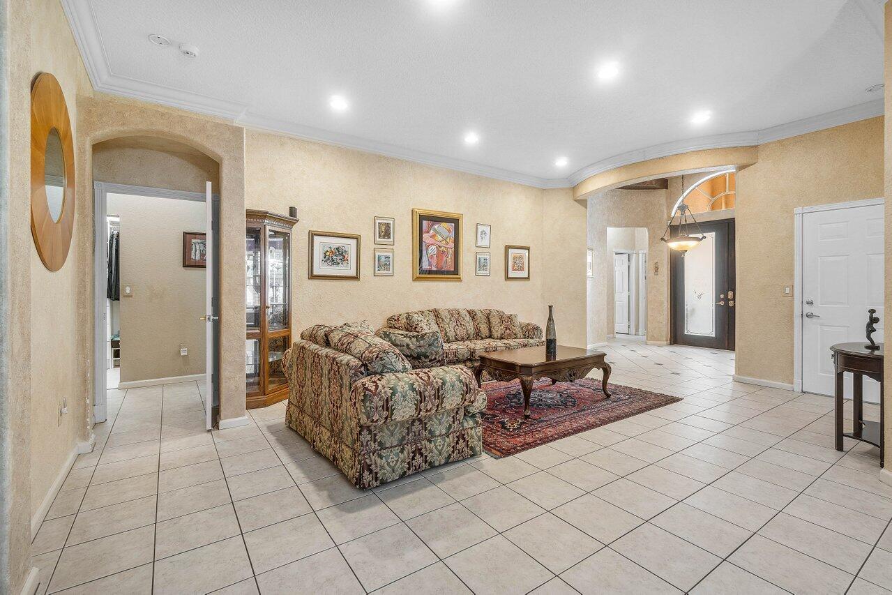 9034 Alexandra Circle