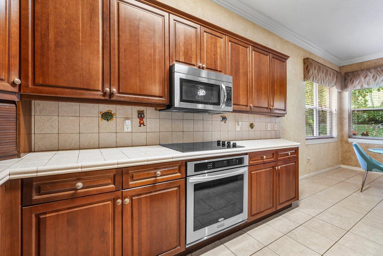 9034 Alexandra Circle