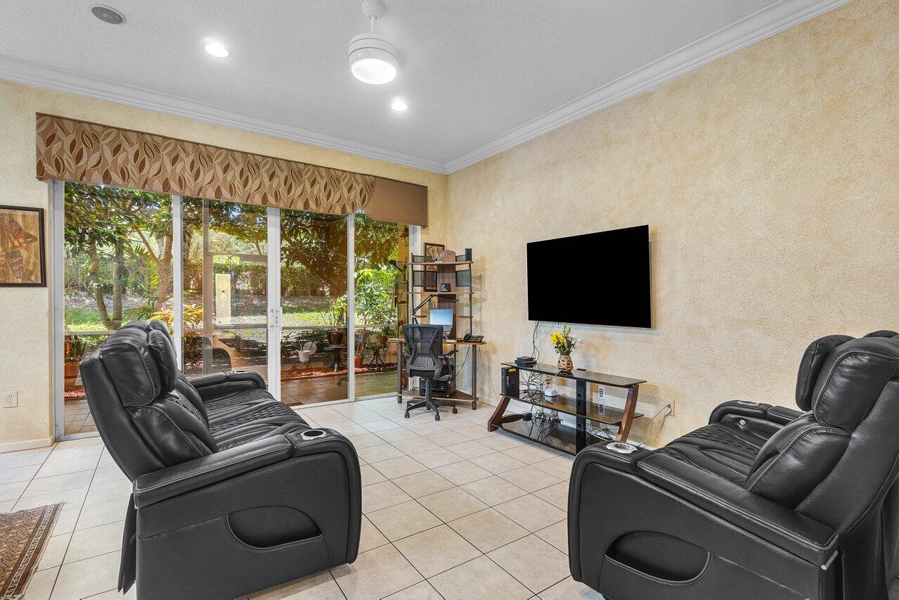 9034 Alexandra Circle