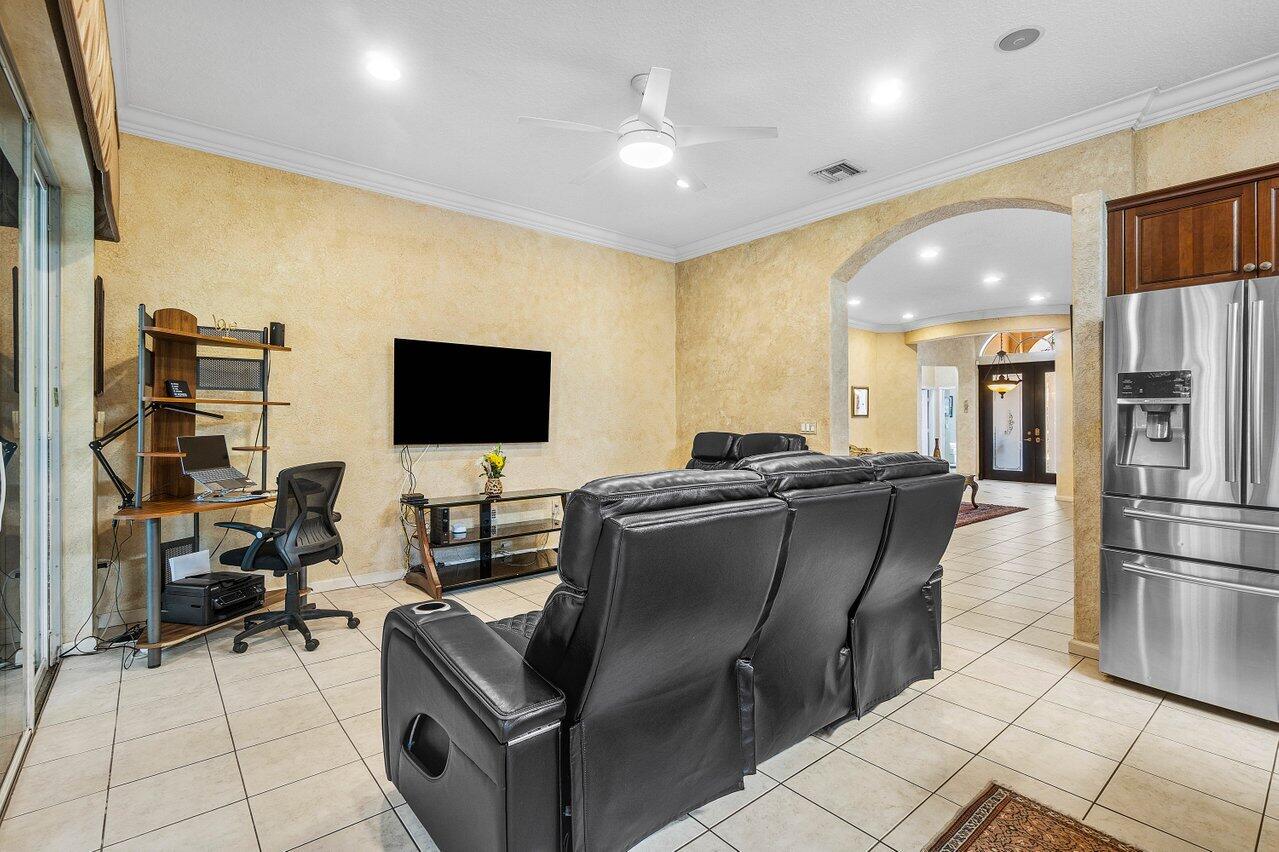 9034 Alexandra Circle