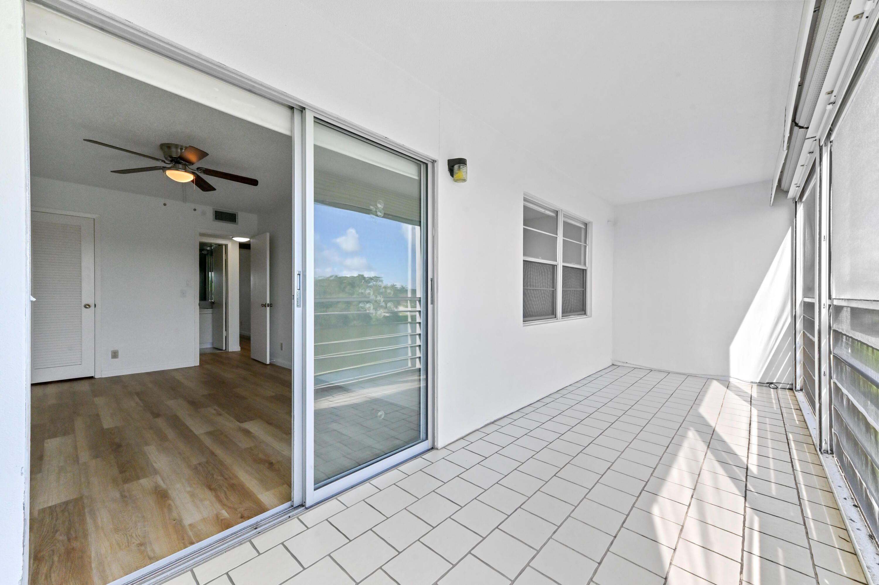 3066 Ainslie D