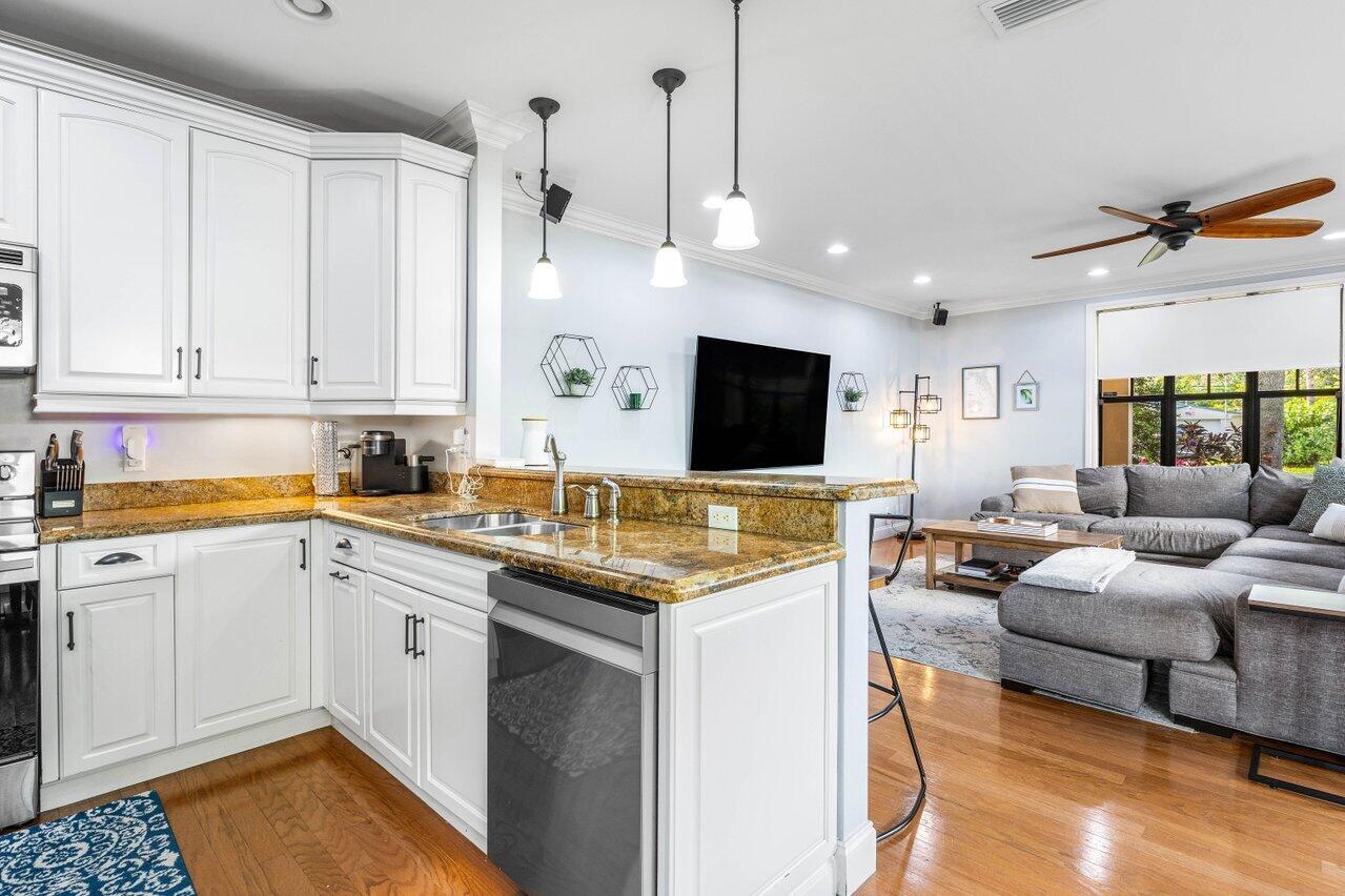 507 SW 17th Street