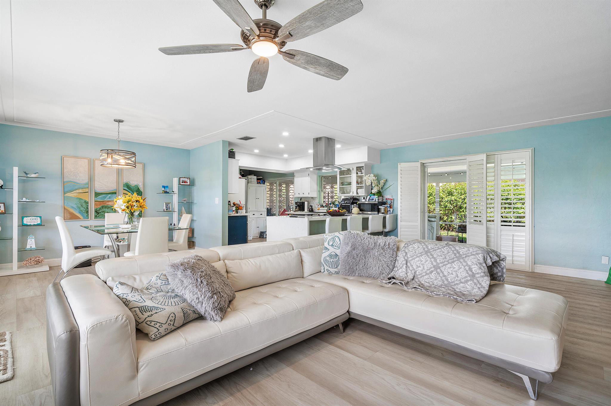 420 SE 12th Avenue