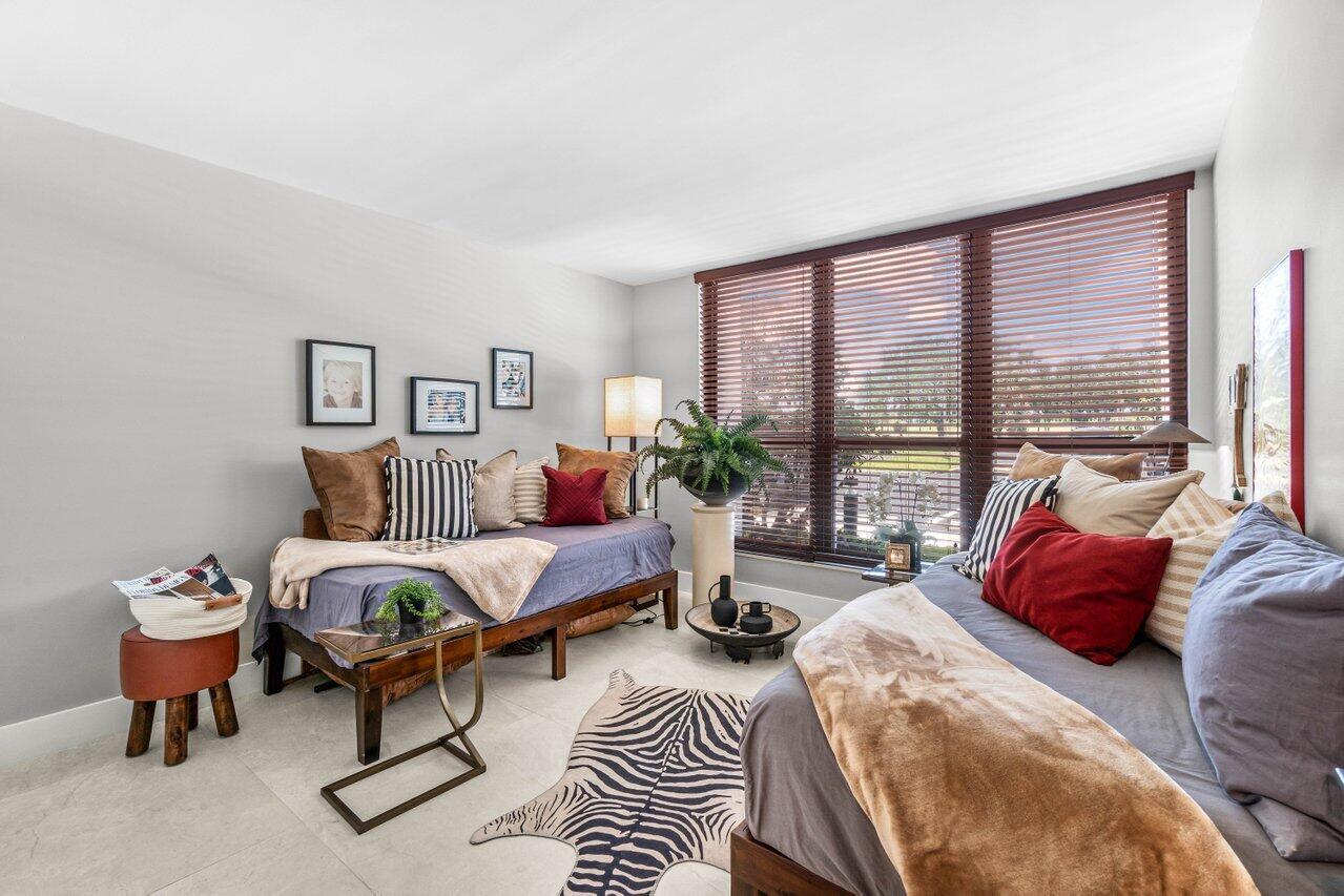 7819 Lakeside Boulevard 0814
